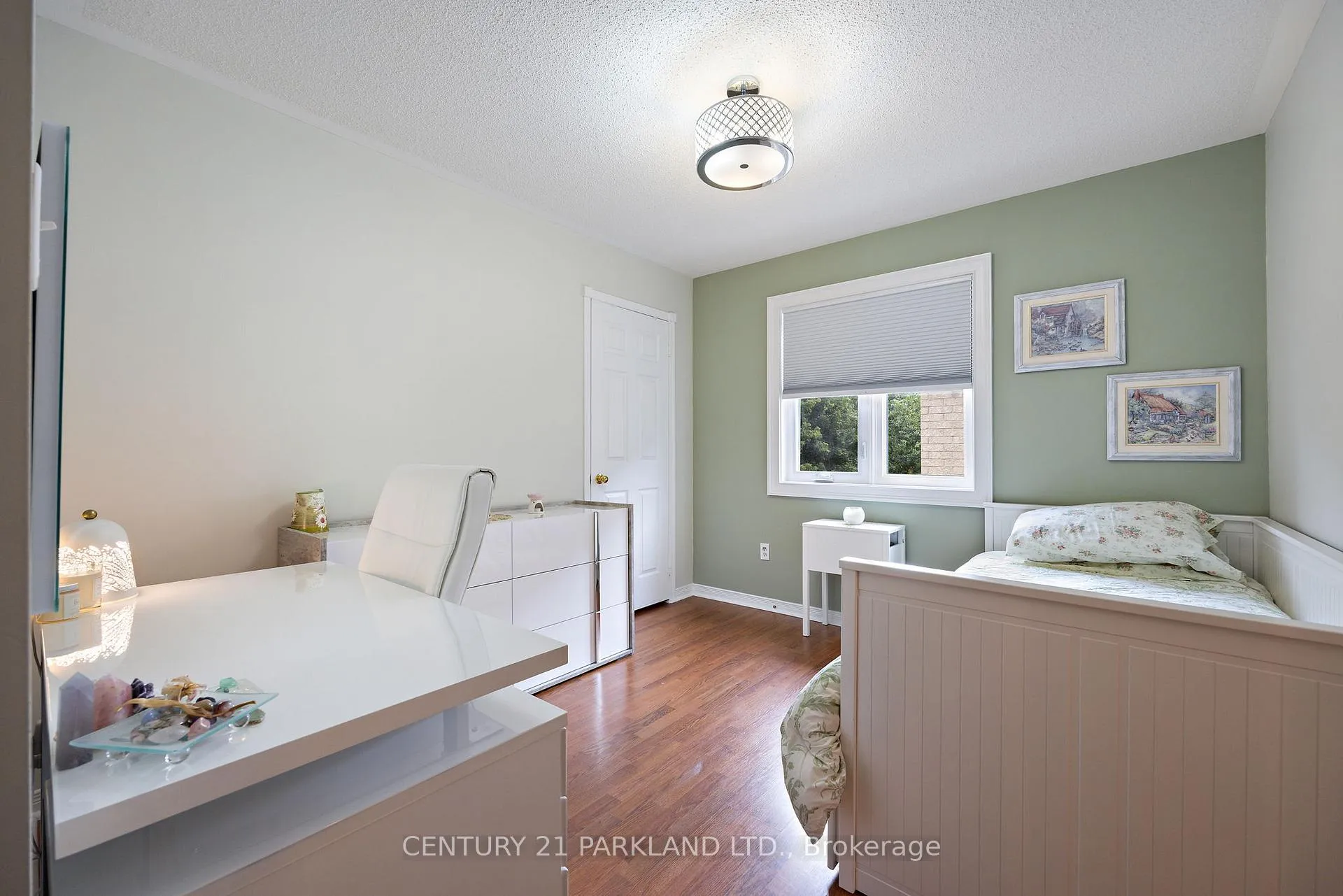 Photo 28 of 40 Lady Fern Drive, Markham, Legacy — HOMEH