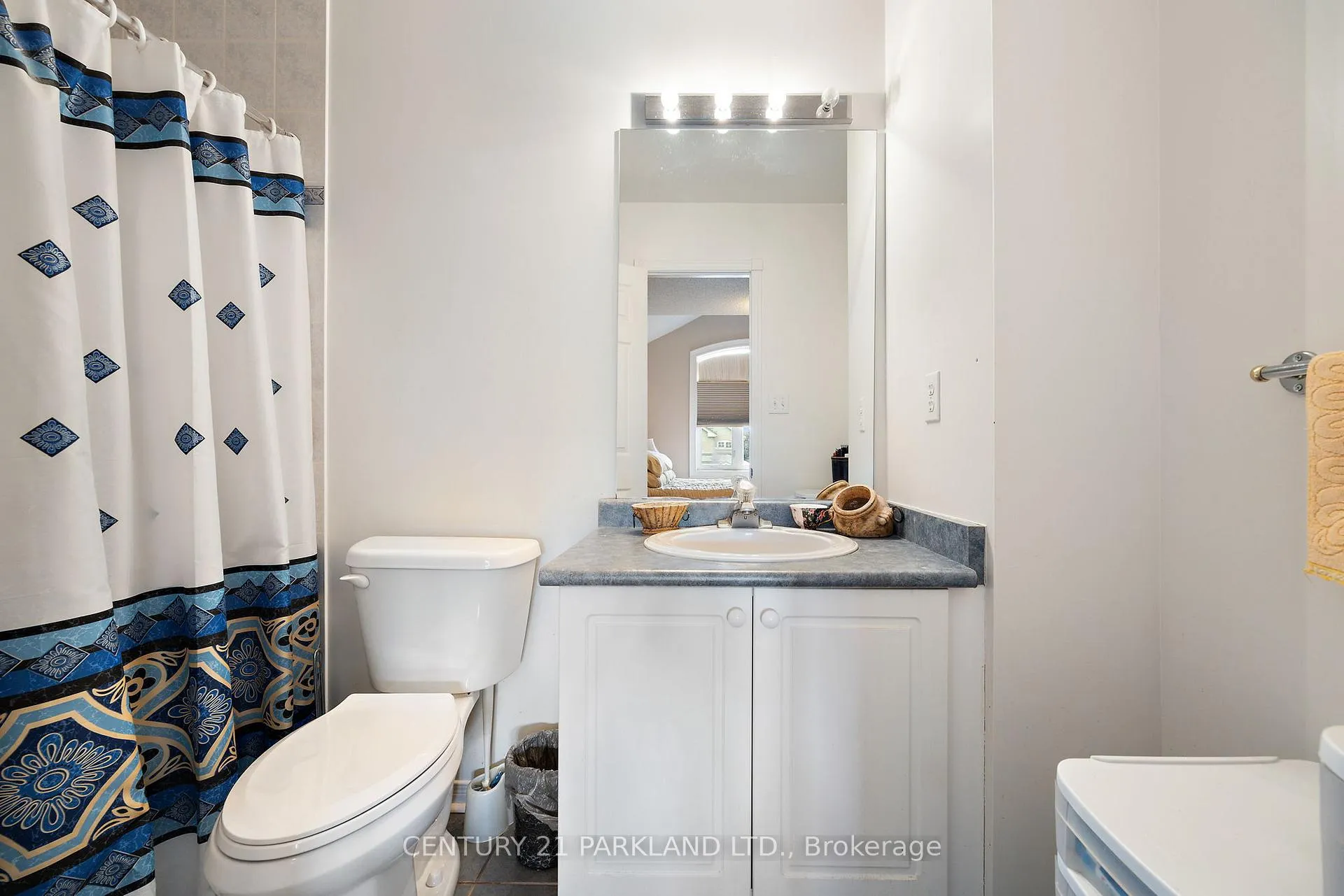 Photo 33 of 40 Lady Fern Drive, Markham, Legacy — HOMEH