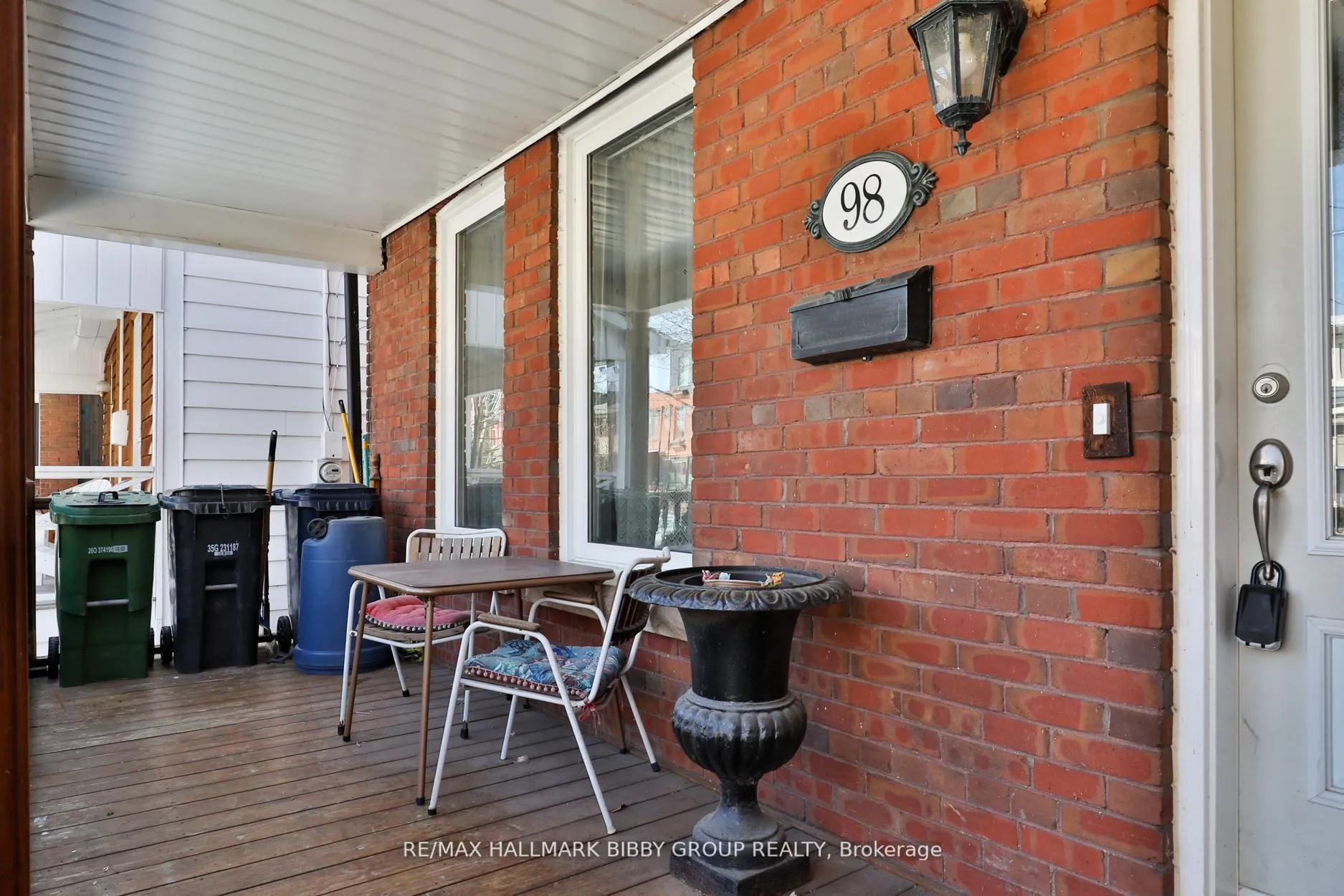 Photo 40 of 98 Fuller Avenue, Toronto, Roncesvalles — HOMEH