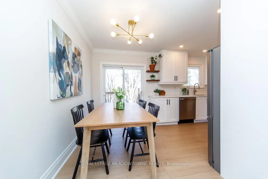Photo 9 of 64 Dumbarton Street, Guelph, Riverside Park — HOMEH