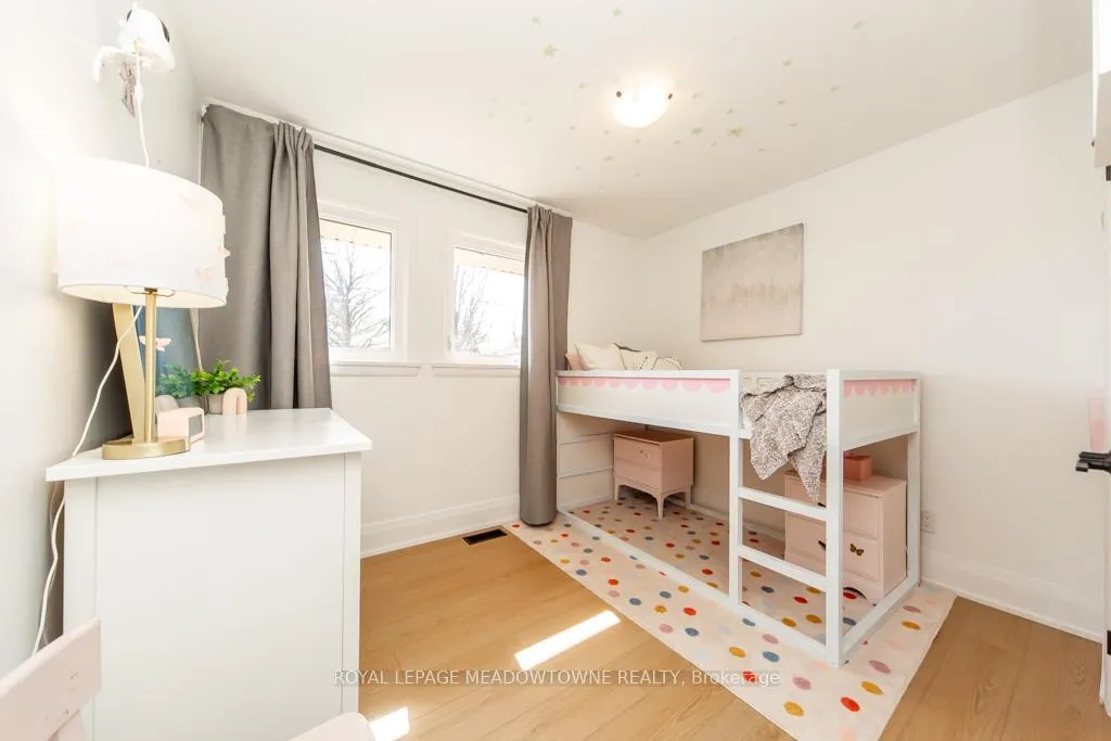 Photo 23 of 64 Dumbarton Street, Guelph, Riverside Park — HOMEH