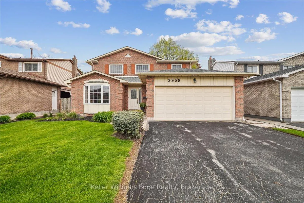 Photo 4 of 3358 Palmer Drive, Burlington, Palmer — HOMEH