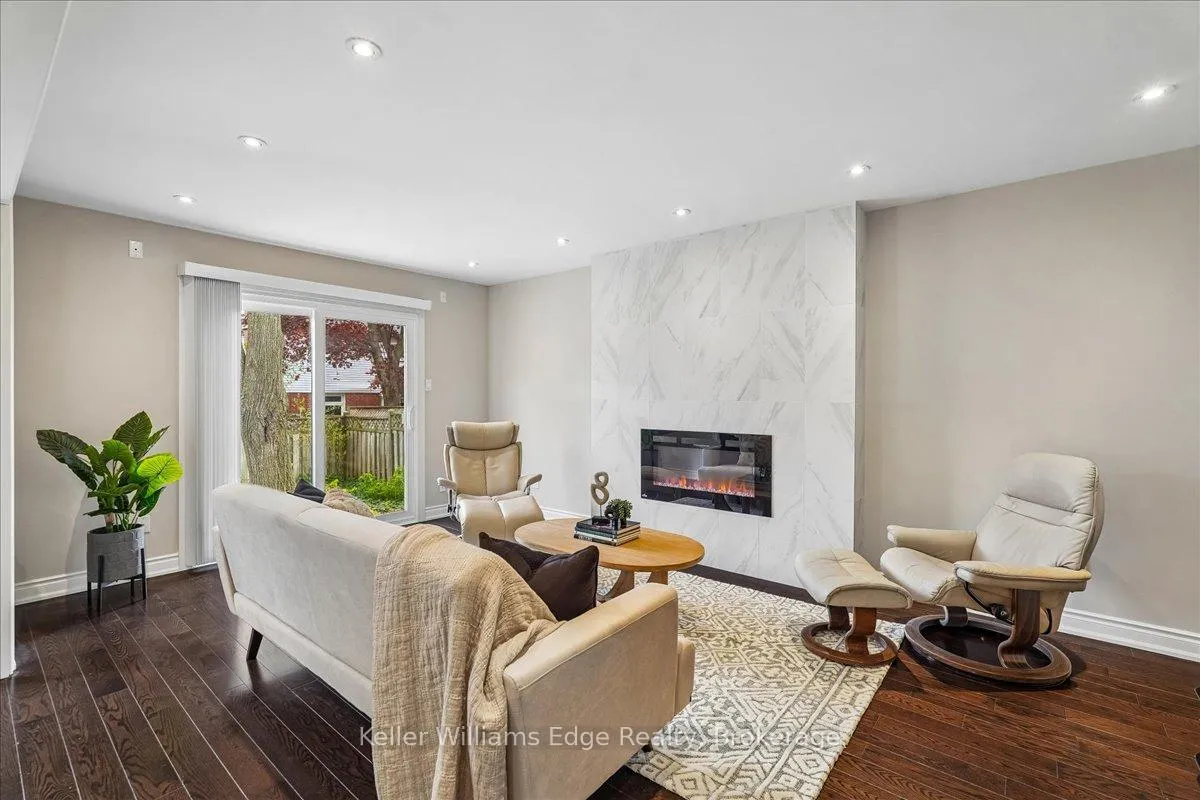 Photo 17 of 3358 Palmer Drive, Burlington, Palmer — HOMEH