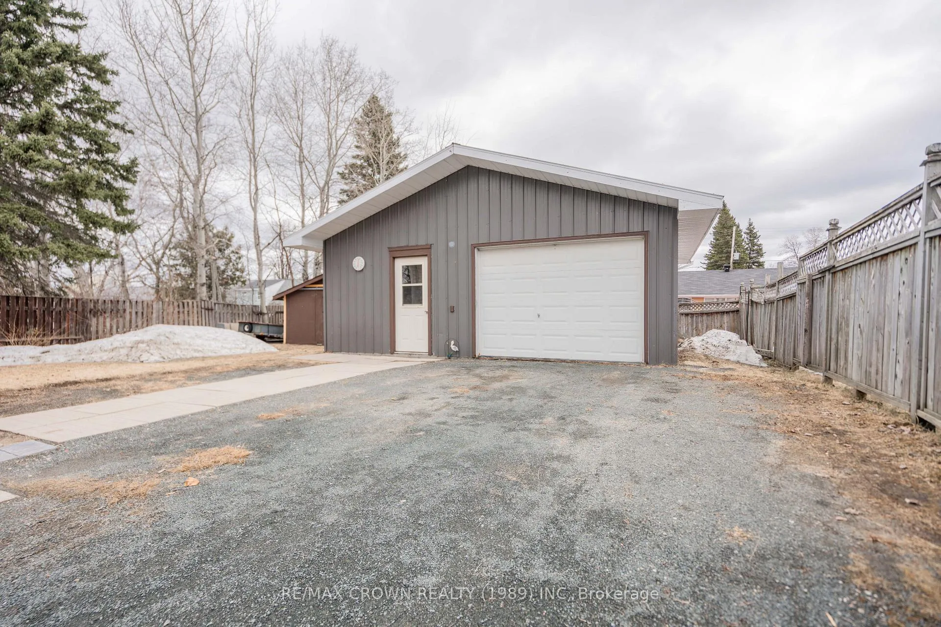 Photo 2 of 63 Fifth Street, Smooth Rock Falls, SRF — HOMEH