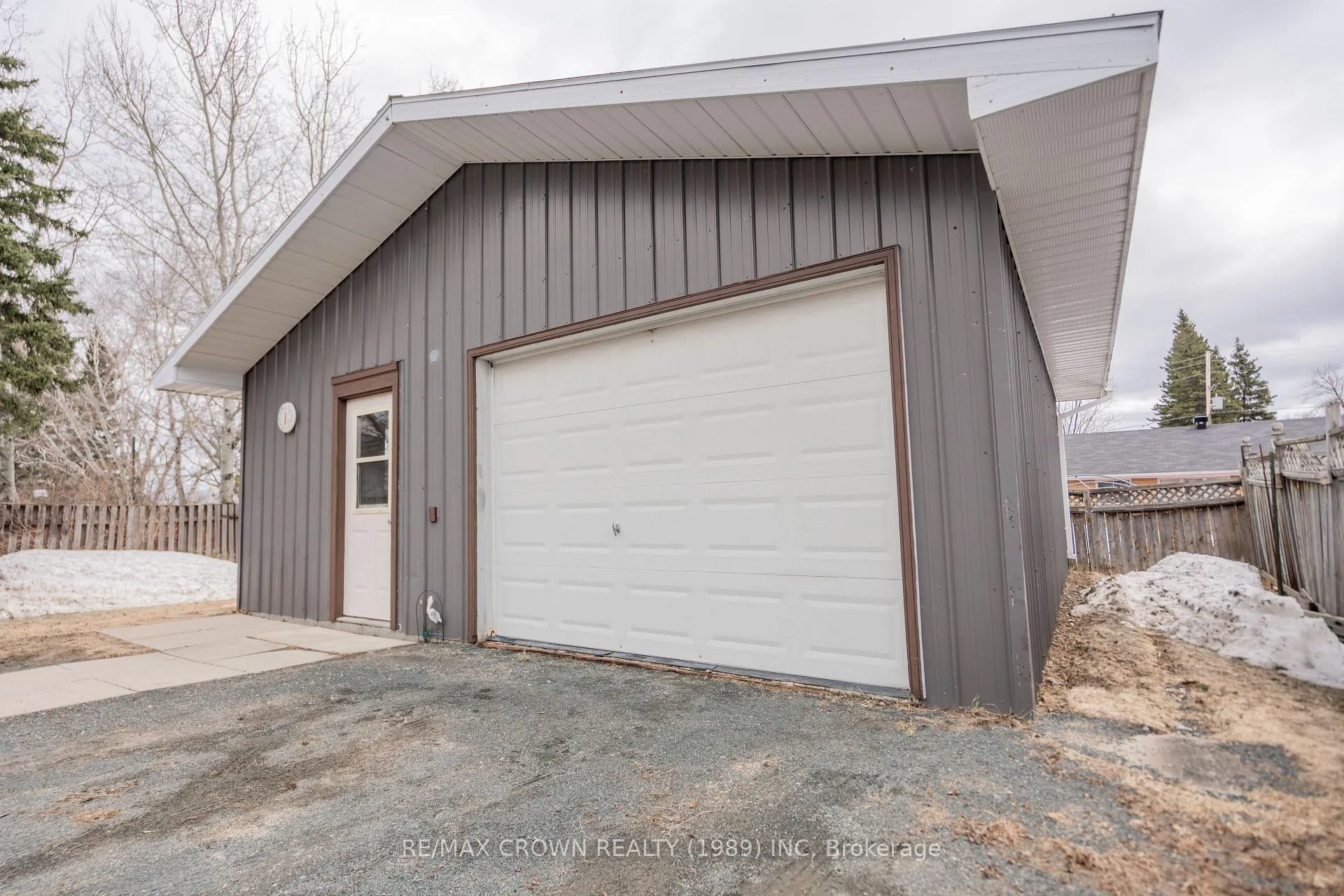 Photo 41 of 63 Fifth Street, Smooth Rock Falls, SRF — HOMEH