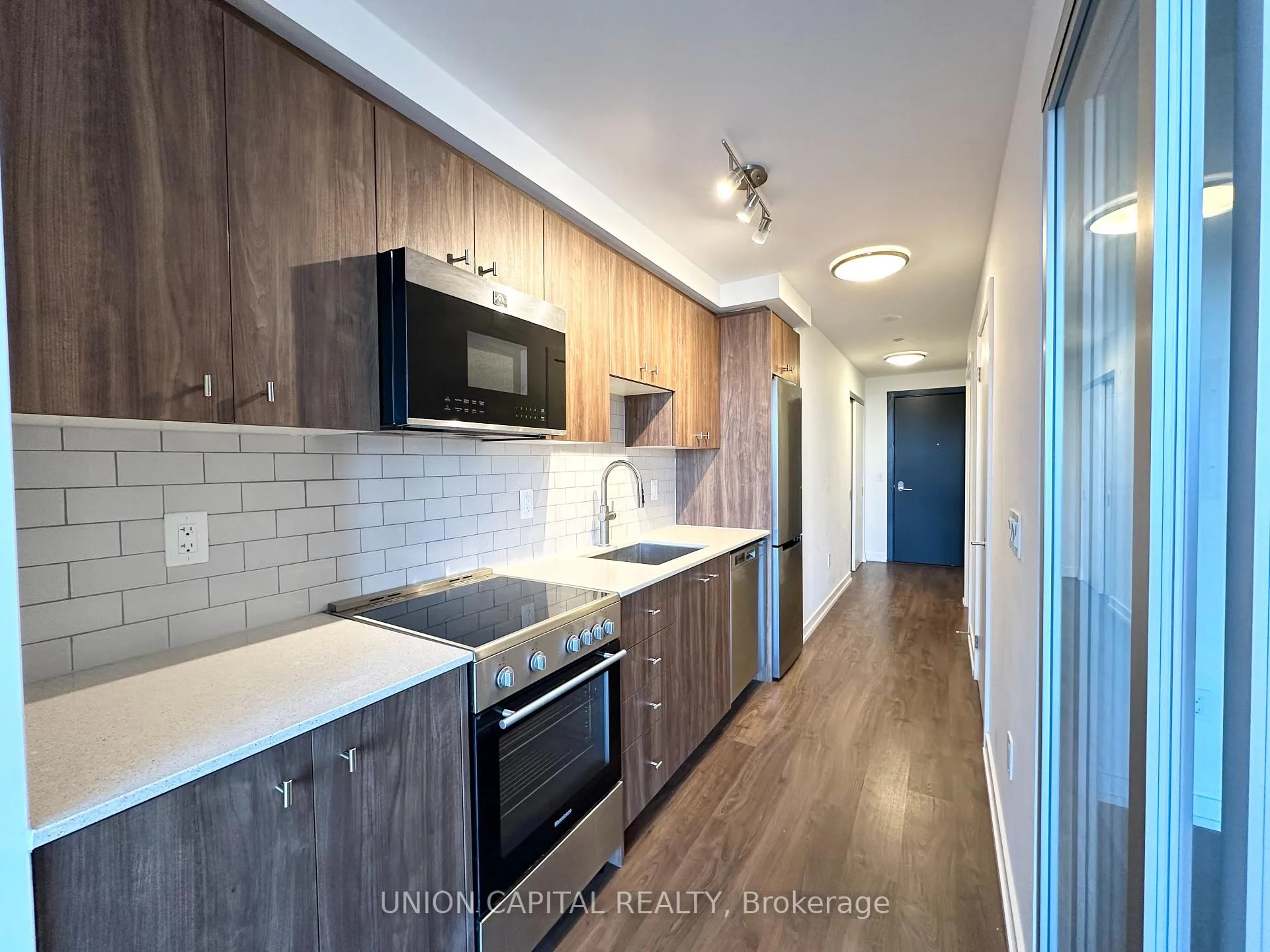 Front of Unit 2203, 15 Wellington Street
