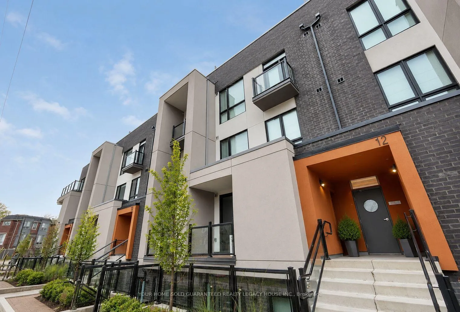 Front of Unit 02, 12 Marquette Avenue
