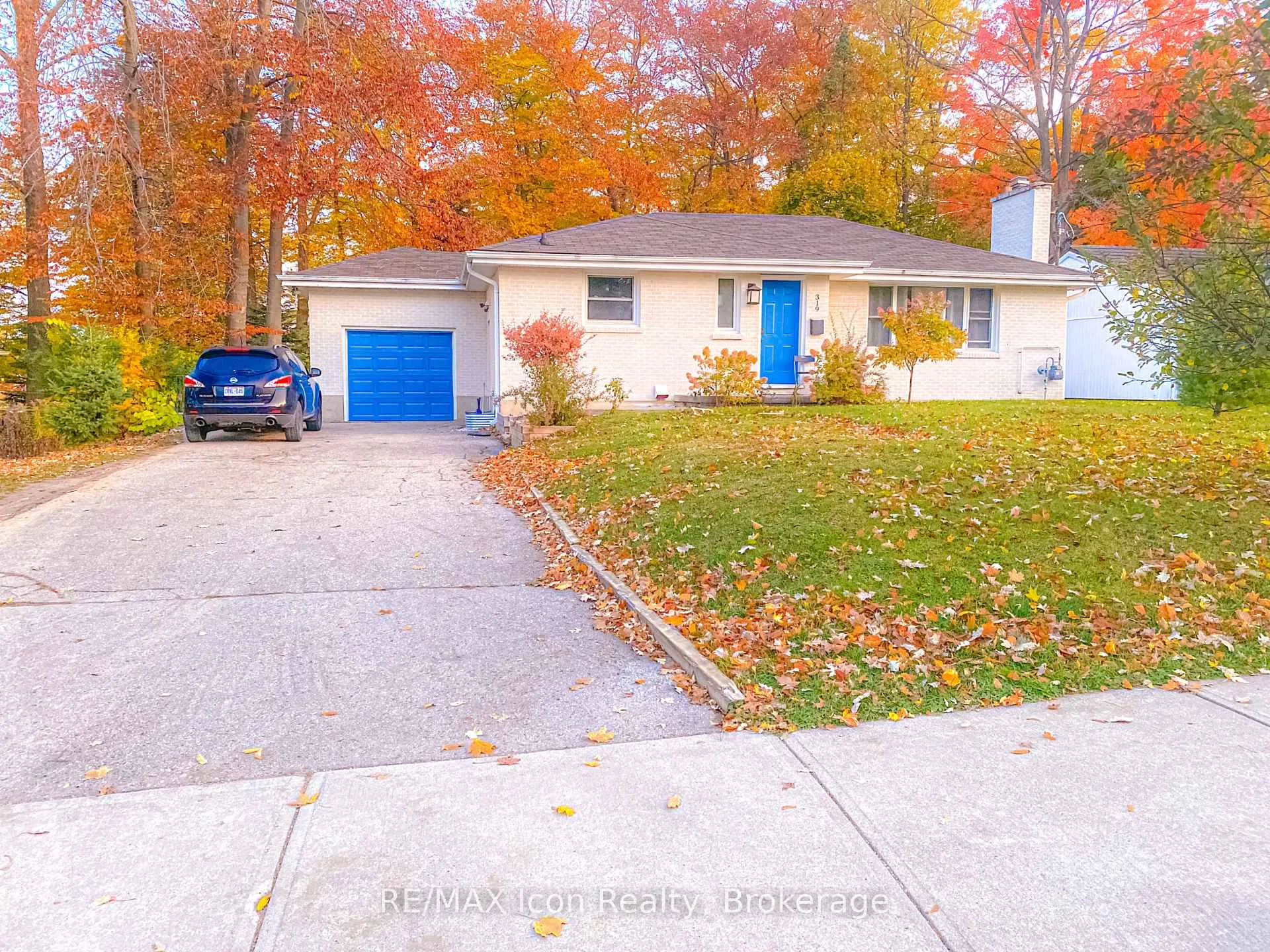 Photo 1 of Unit Main, 319 Ridgewood Crescent S, London, South D — HOMEH
