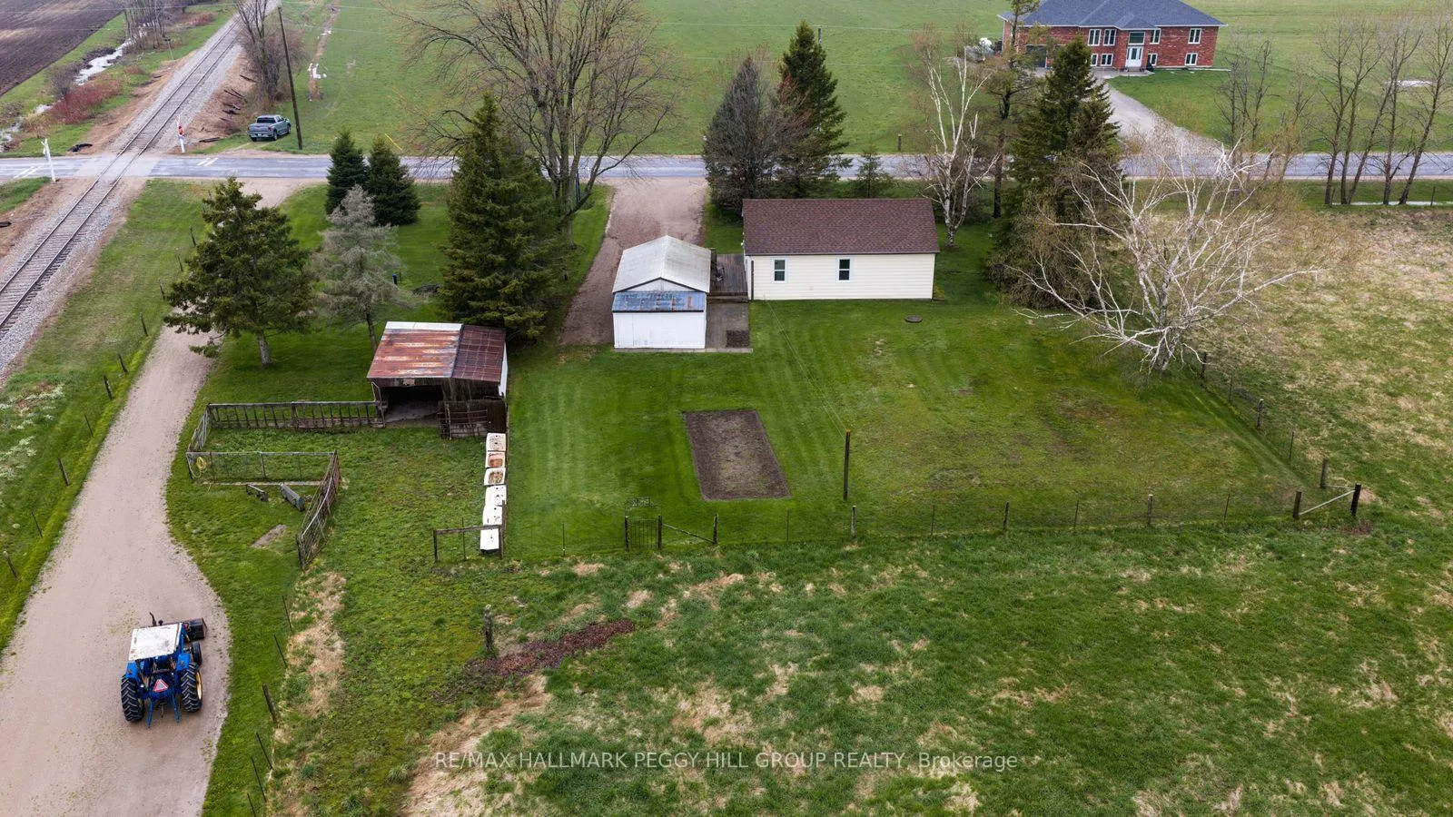 Photo 3 of 8785 10th Line, Essa, Rural Essa — HOMEH
