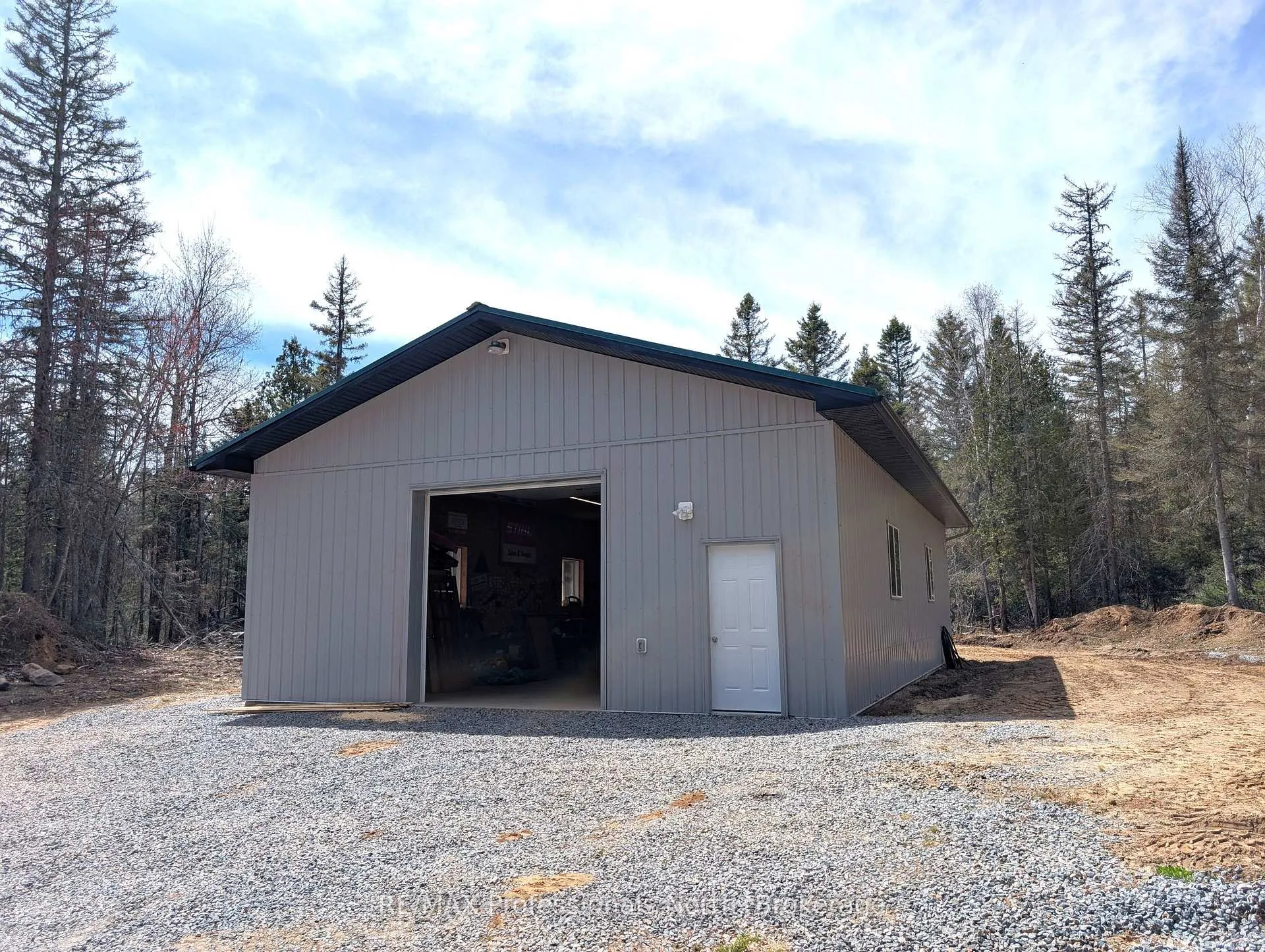 Photo 38 of 3785A Eagle Lake Road, Parry Sound Remote Area, Lount — HOMEH