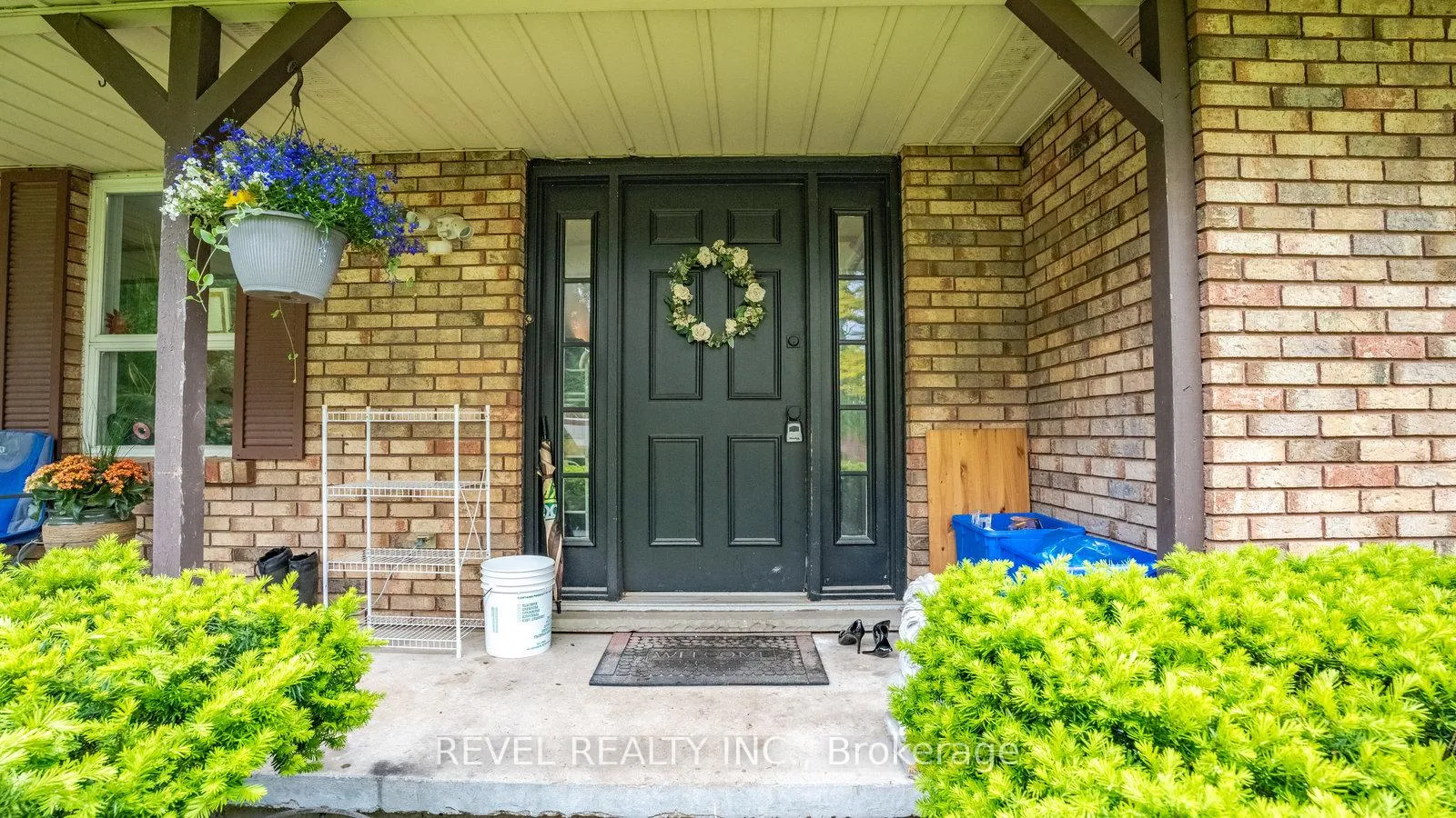 Photo 5 of 279 Cockshutt Road, Brantford — HOMEH