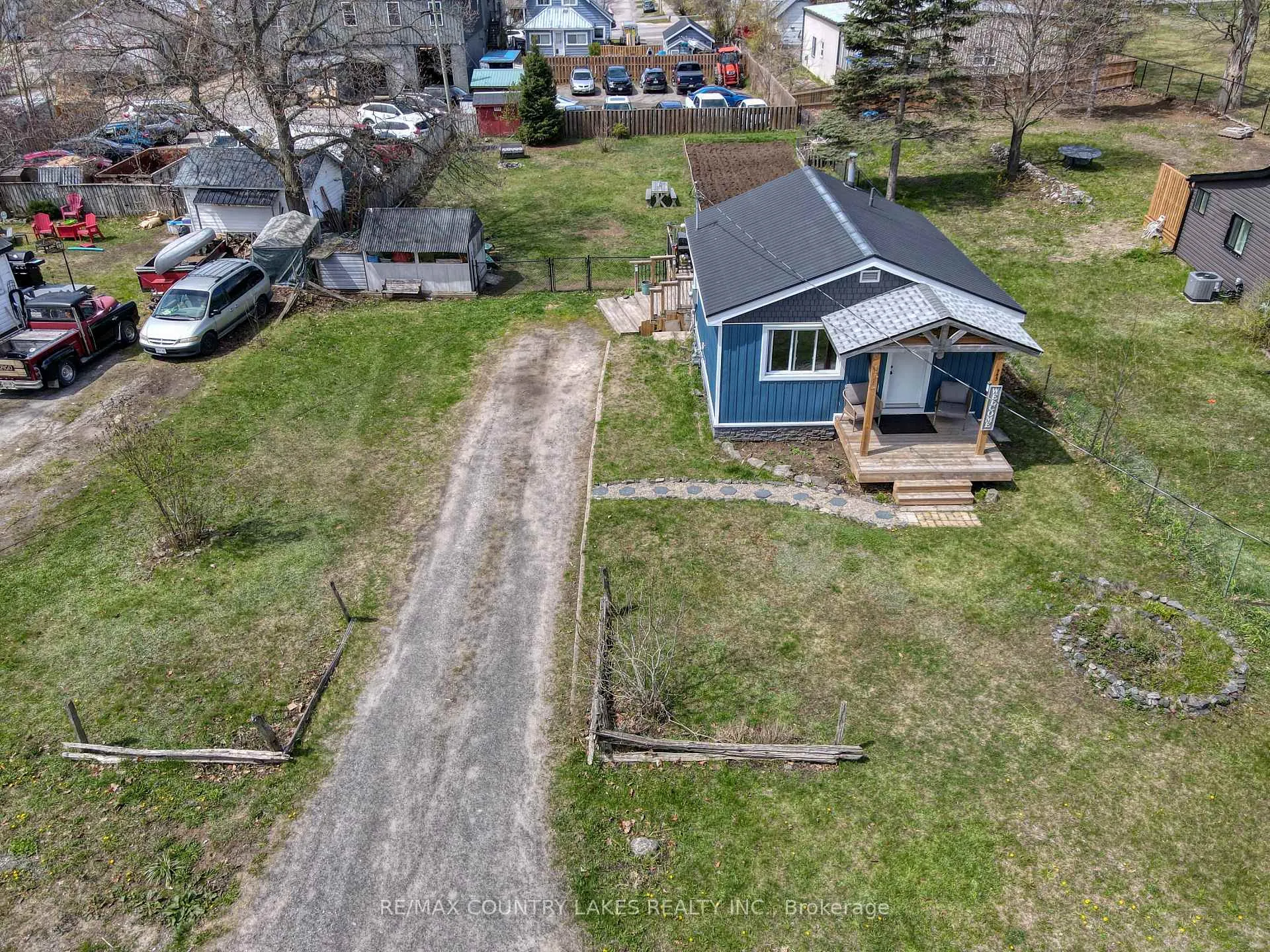 Photo 20 of 945 First Street S, Gravenhurst, Wood (Gravenhurst) — HOMEH