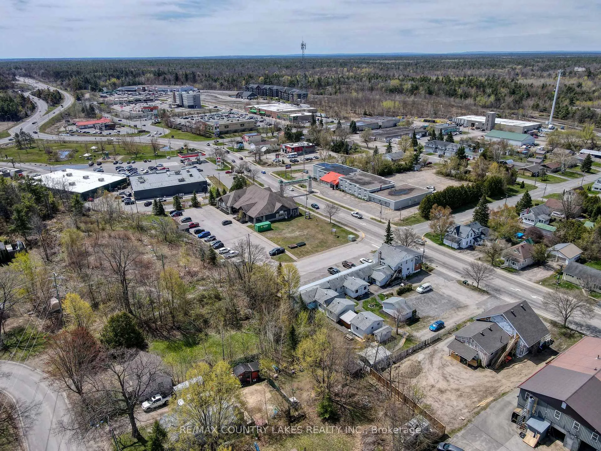 Photo 22 of 945 First Street S, Gravenhurst, Wood (Gravenhurst) — HOMEH