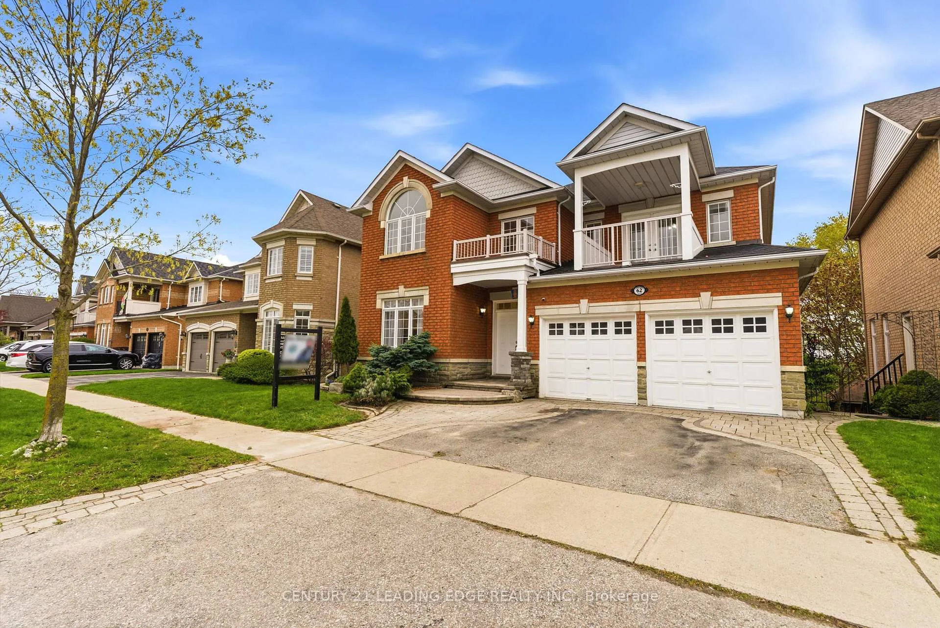 Photo 1 of 62 James Rowe Drive, Whitby, Williamsburg — HOMEH