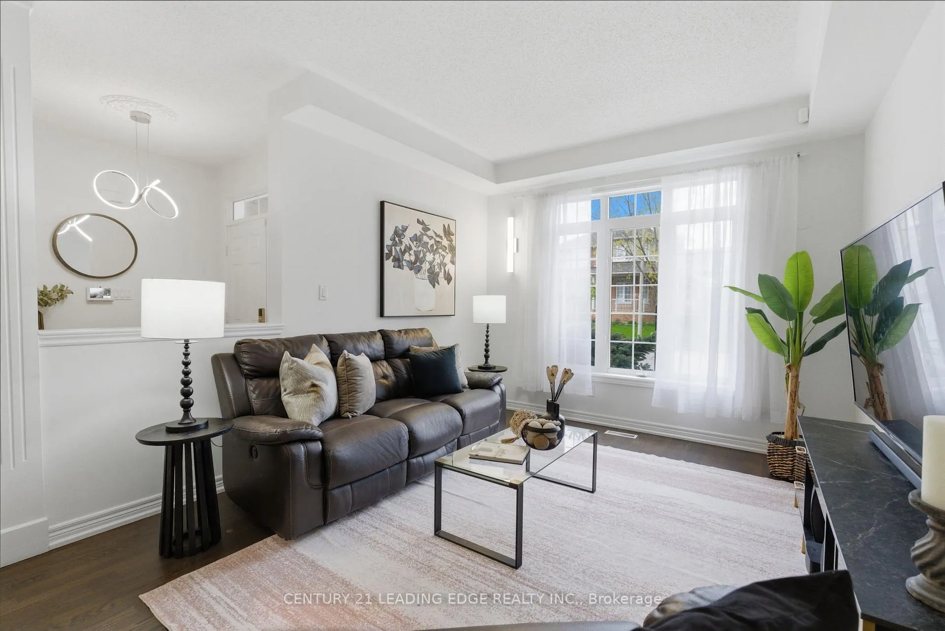 Photo 10 of 62 James Rowe Drive, Whitby, Williamsburg — HOMEH