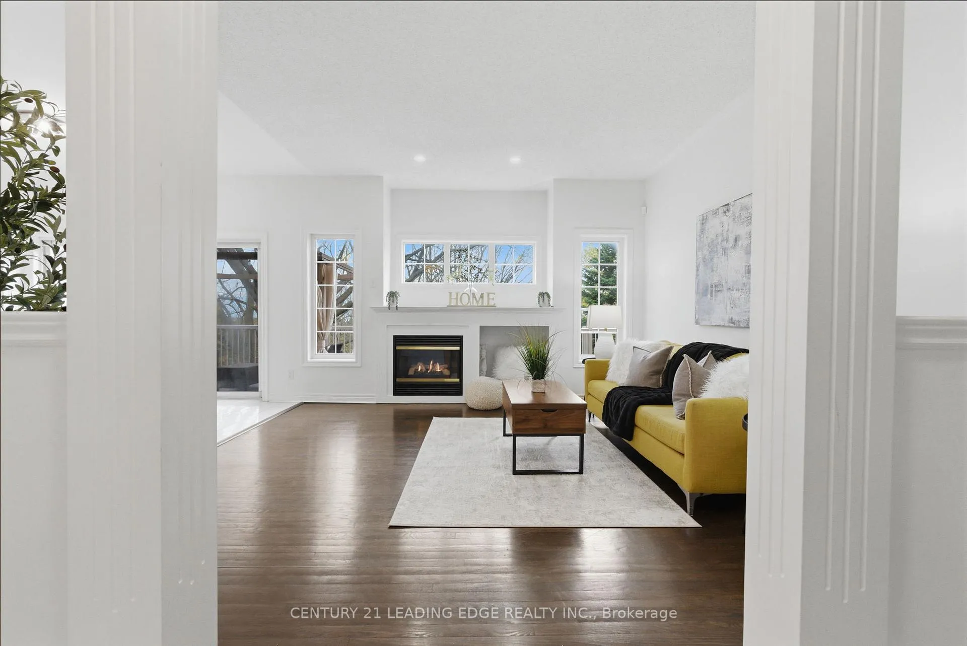 Photo 13 of 62 James Rowe Drive, Whitby, Williamsburg — HOMEH