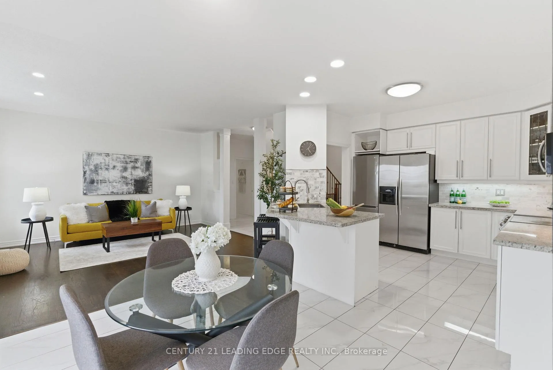 Photo 19 of 62 James Rowe Drive, Whitby, Williamsburg — HOMEH