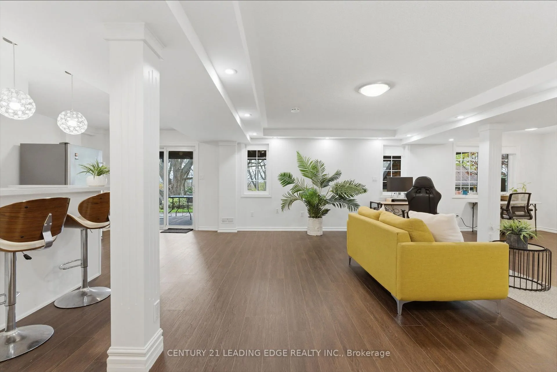 Photo 35 of 62 James Rowe Drive, Whitby, Williamsburg — HOMEH