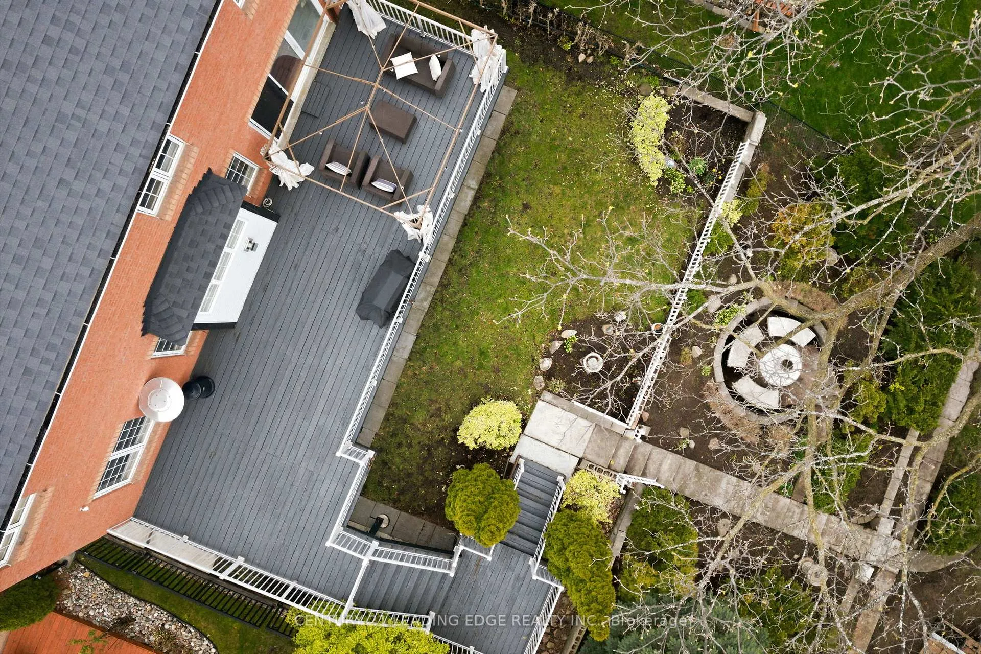 Photo 40 of 62 James Rowe Drive, Whitby, Williamsburg — HOMEH