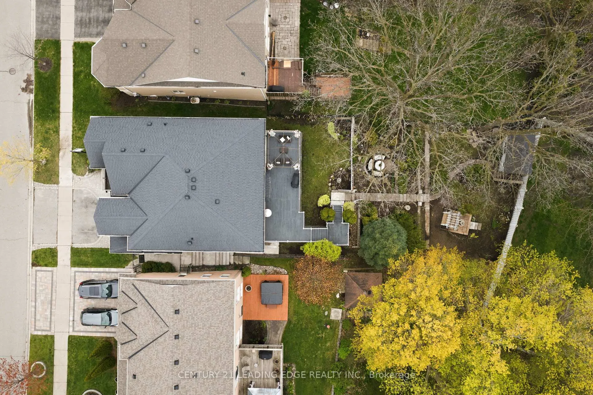 Photo 42 of 62 James Rowe Drive, Whitby, Williamsburg — HOMEH