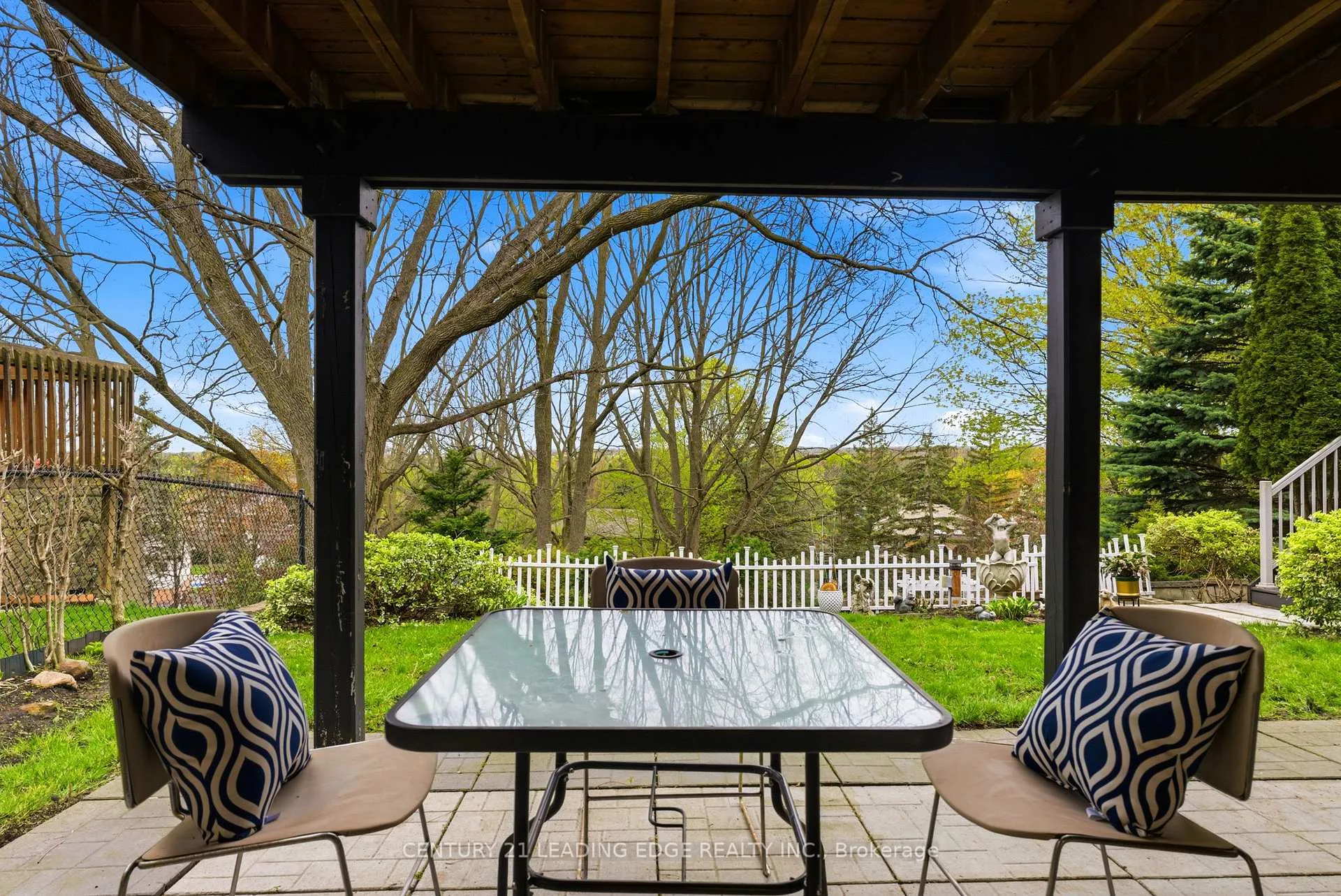 Photo 48 of 62 James Rowe Drive, Whitby, Williamsburg — HOMEH