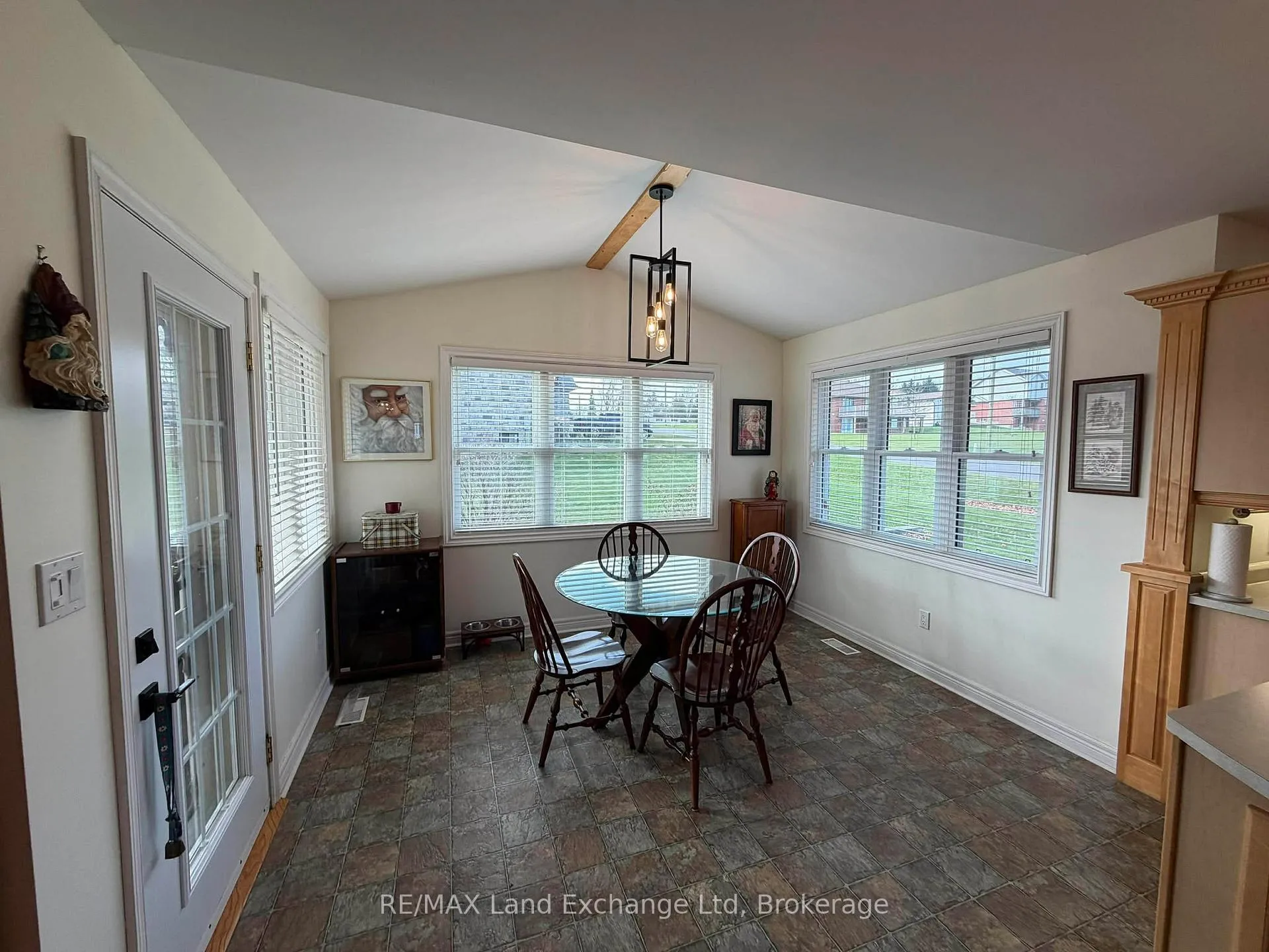 Photo 13 of 122 James Street, Arran-Elderslie — HOMEH