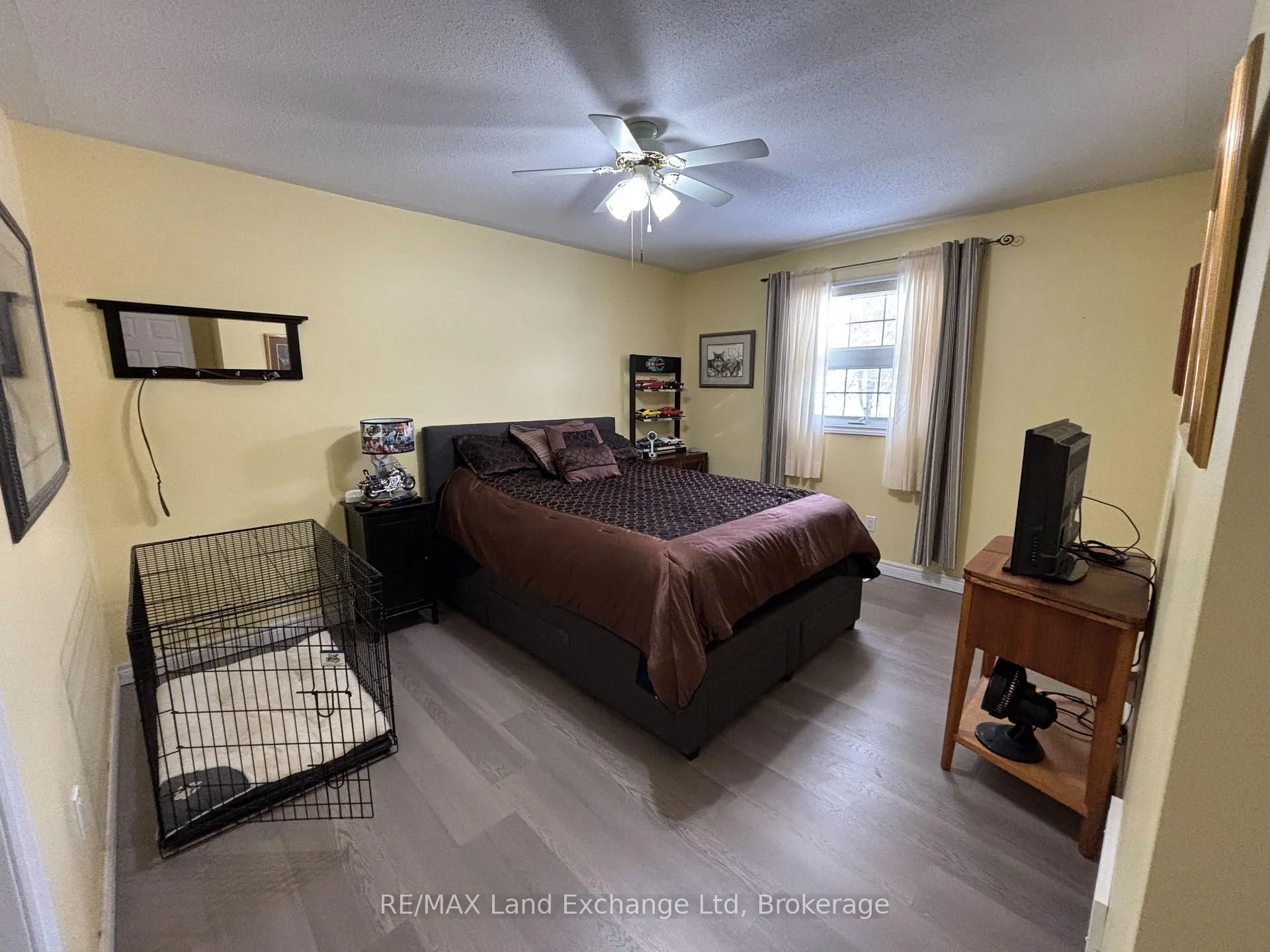 Photo 18 of 122 James Street, Arran-Elderslie — HOMEH