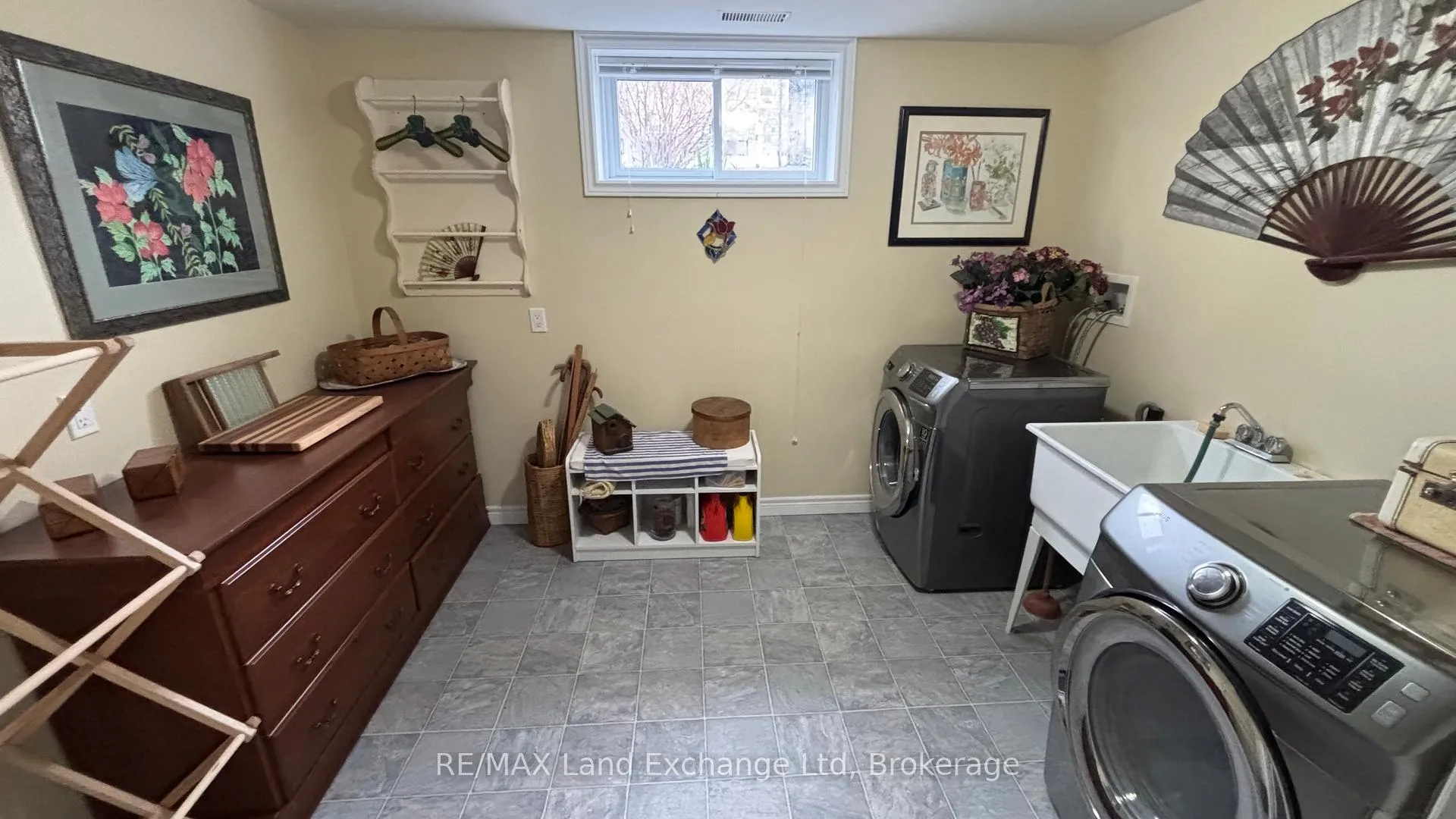 Photo 23 of 122 James Street, Arran-Elderslie — HOMEH