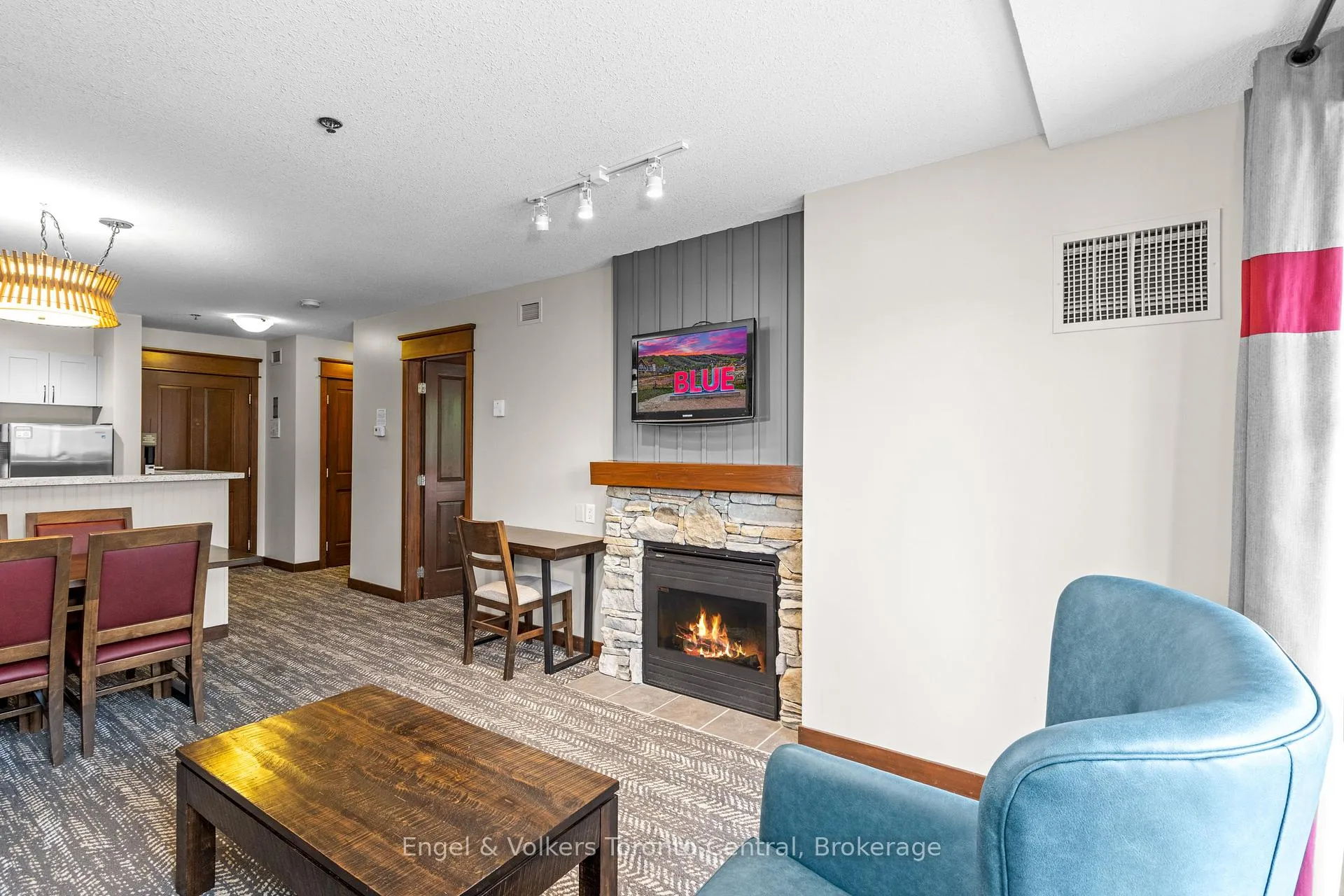 Photo 17 of Unit 319 321, 152 Jozo Weider Boulevard, Blue Mountains — HOMEH
