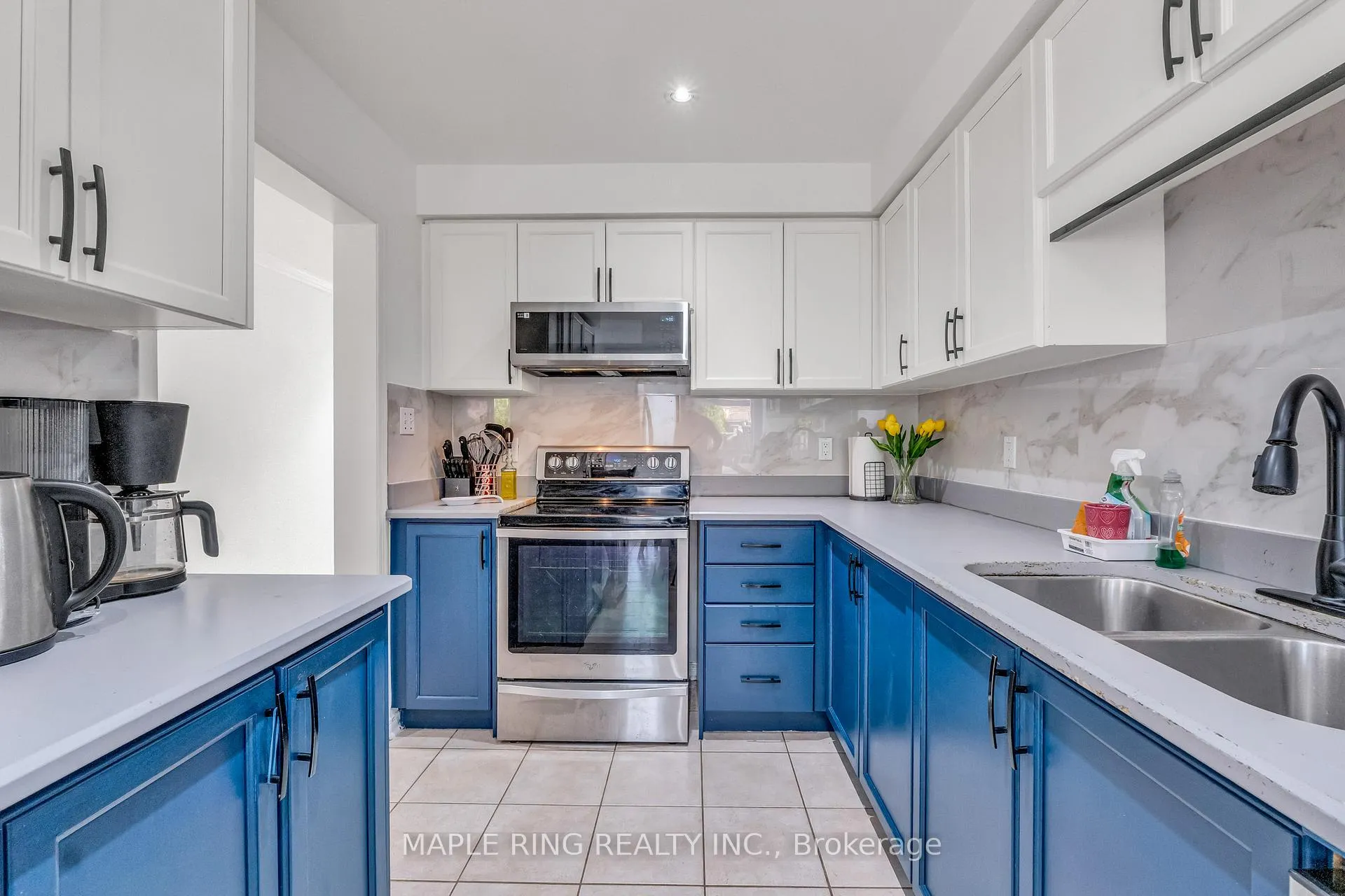Photo 9 of 36 Laurelhurst Crescent, Vaughan, Vellore Village — HOMEH