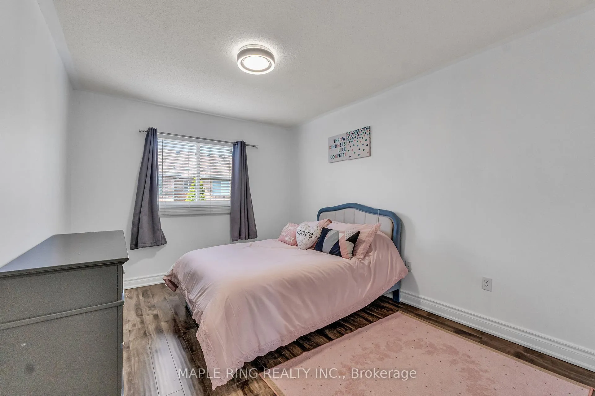 Photo 22 of 36 Laurelhurst Crescent, Vaughan, Vellore Village — HOMEH