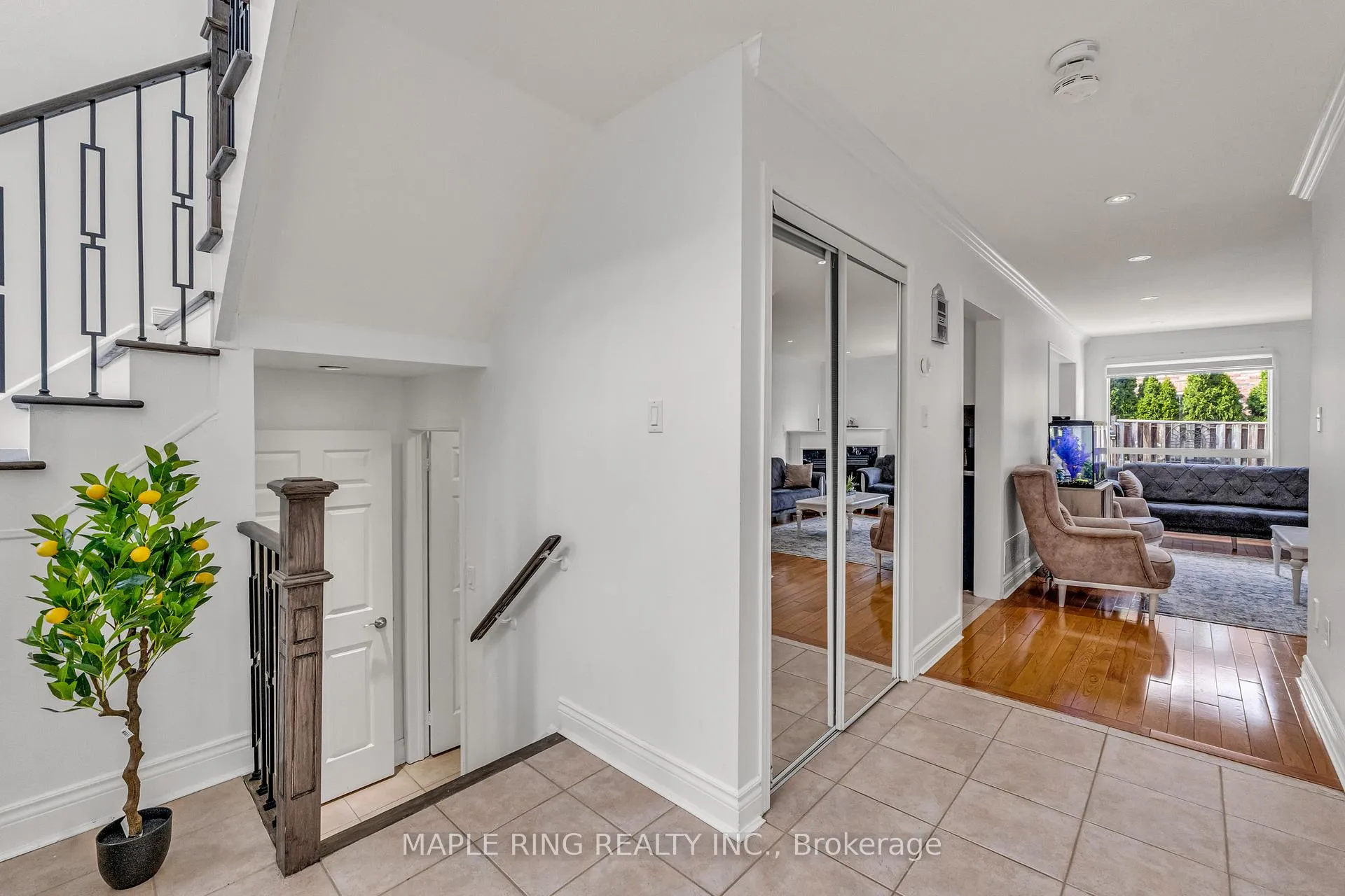 Photo 27 of 36 Laurelhurst Crescent, Vaughan, Vellore Village — HOMEH