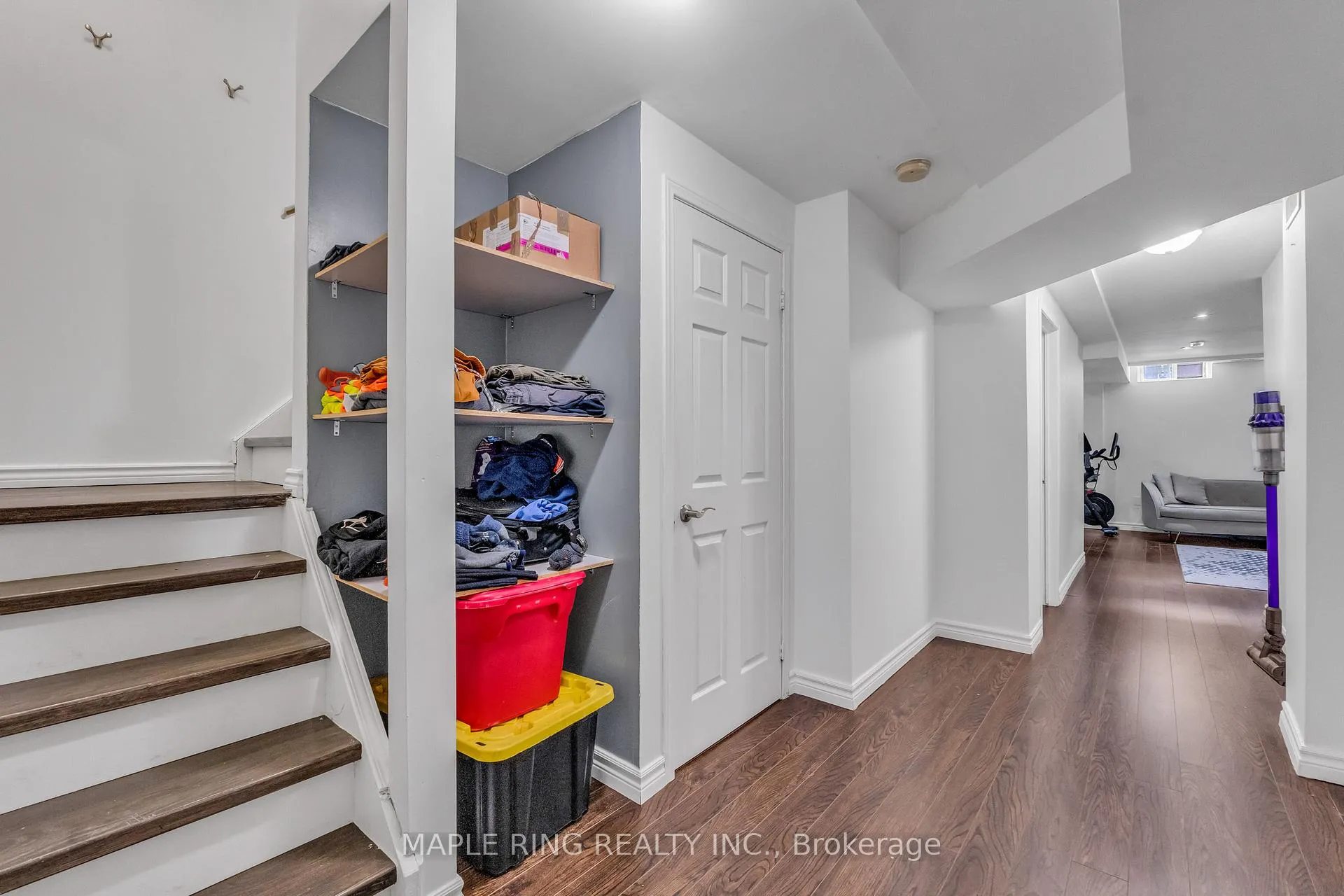 Photo 28 of 36 Laurelhurst Crescent, Vaughan, Vellore Village — HOMEH