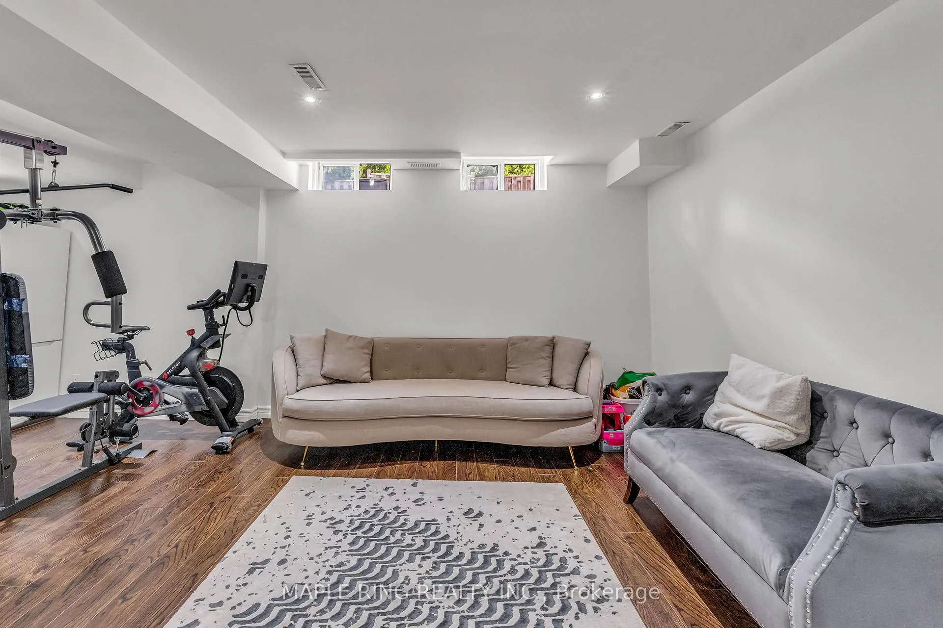 Photo 35 of 36 Laurelhurst Crescent, Vaughan, Vellore Village — HOMEH