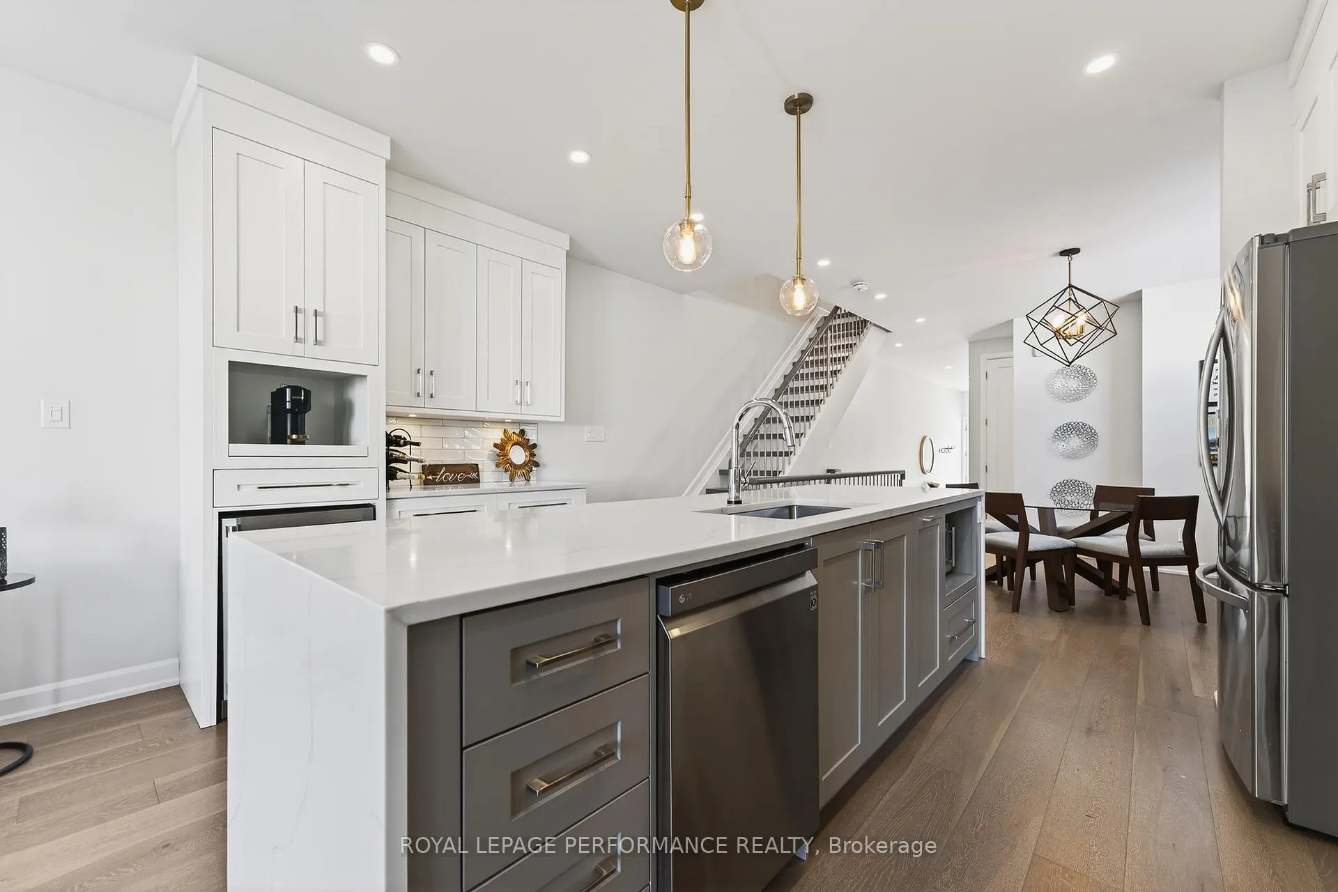 Photo 10 of Unit B, 155 Buell Street, Ottawa, Westboro/Hampton Park — HOMEH