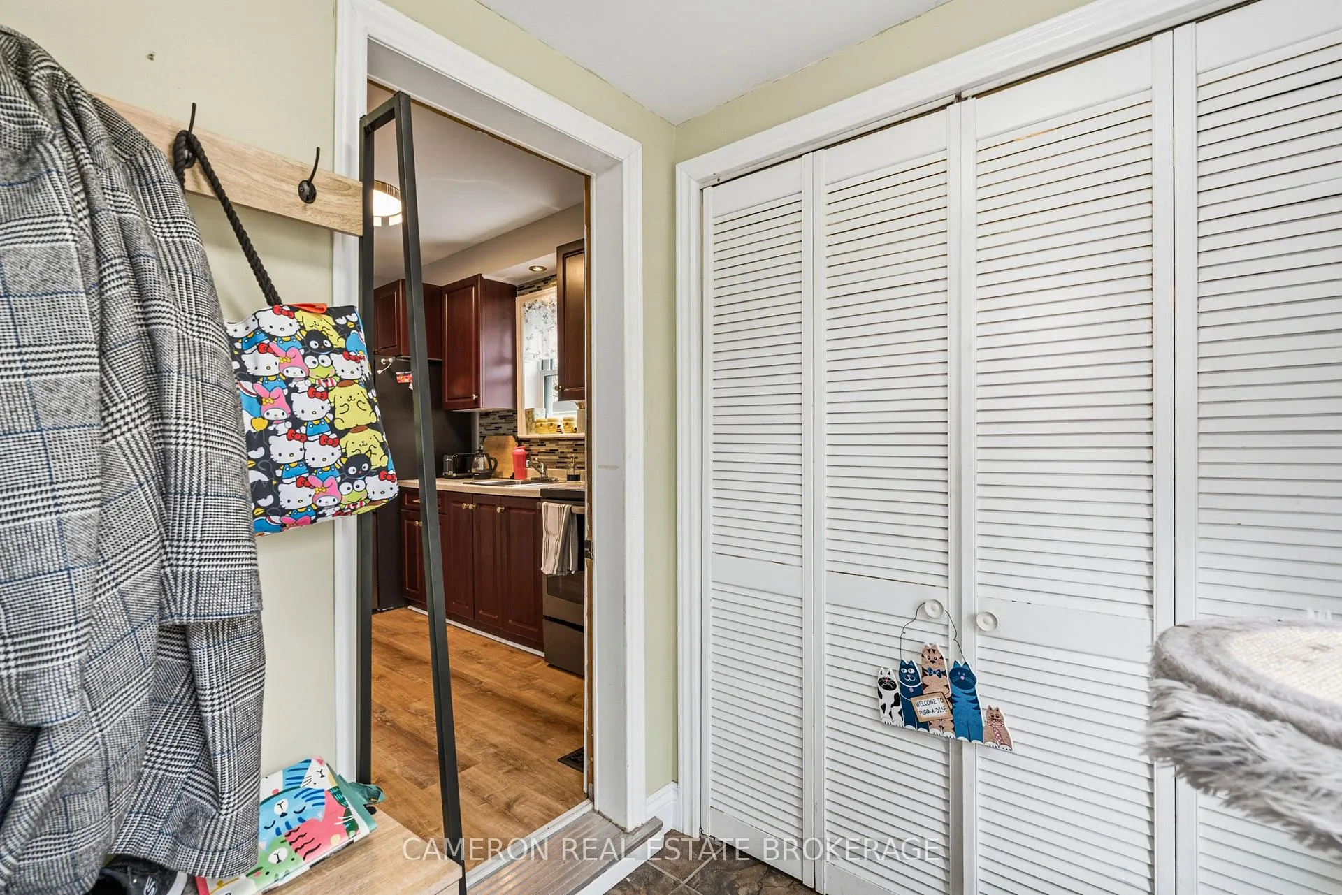 Photo 11 of 537 Gloucester Street N, Cornwall — HOMEH