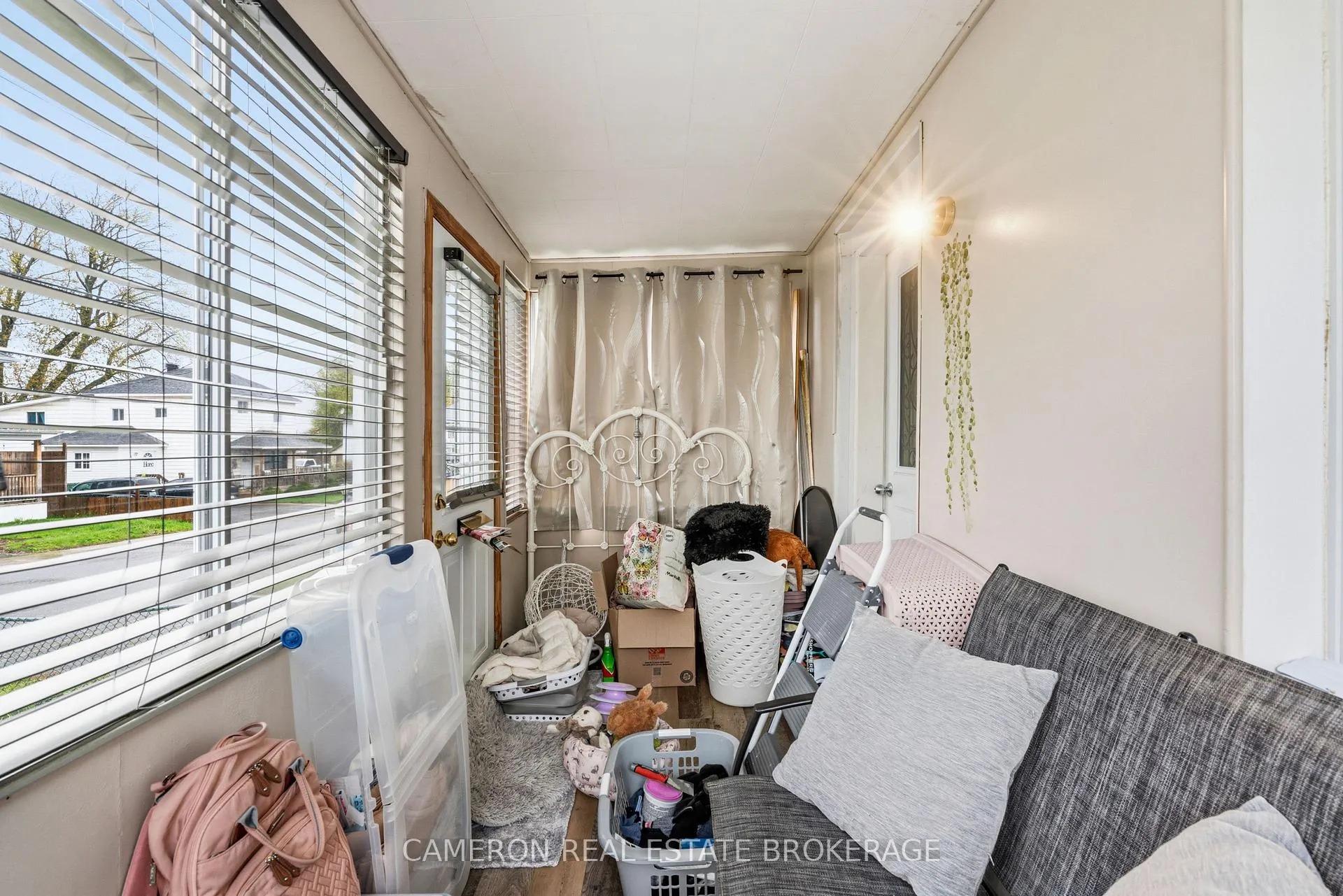 Photo 23 of 537 Gloucester Street N, Cornwall — HOMEH
