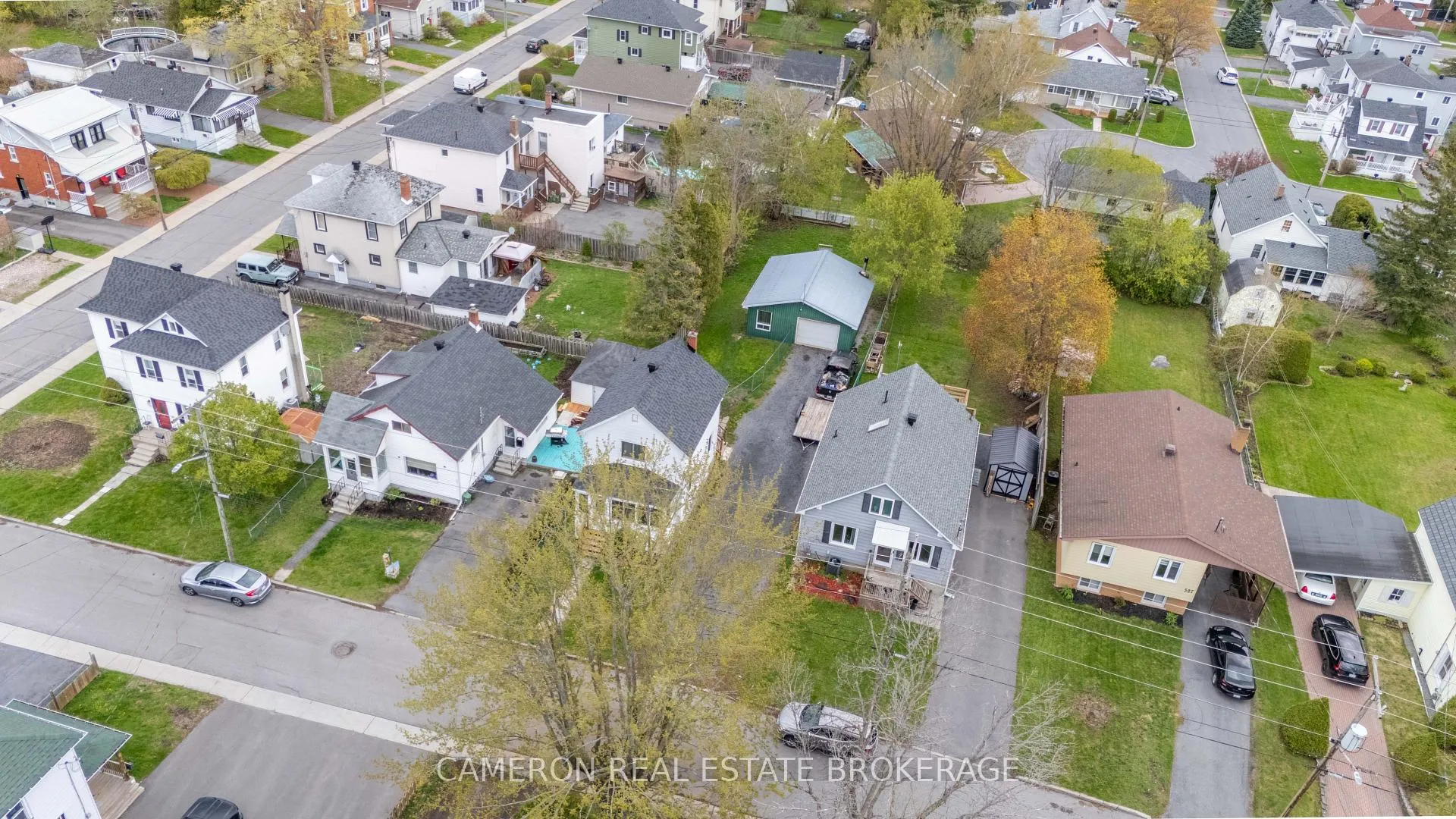 Photo 40 of 537 Gloucester Street N, Cornwall — HOMEH