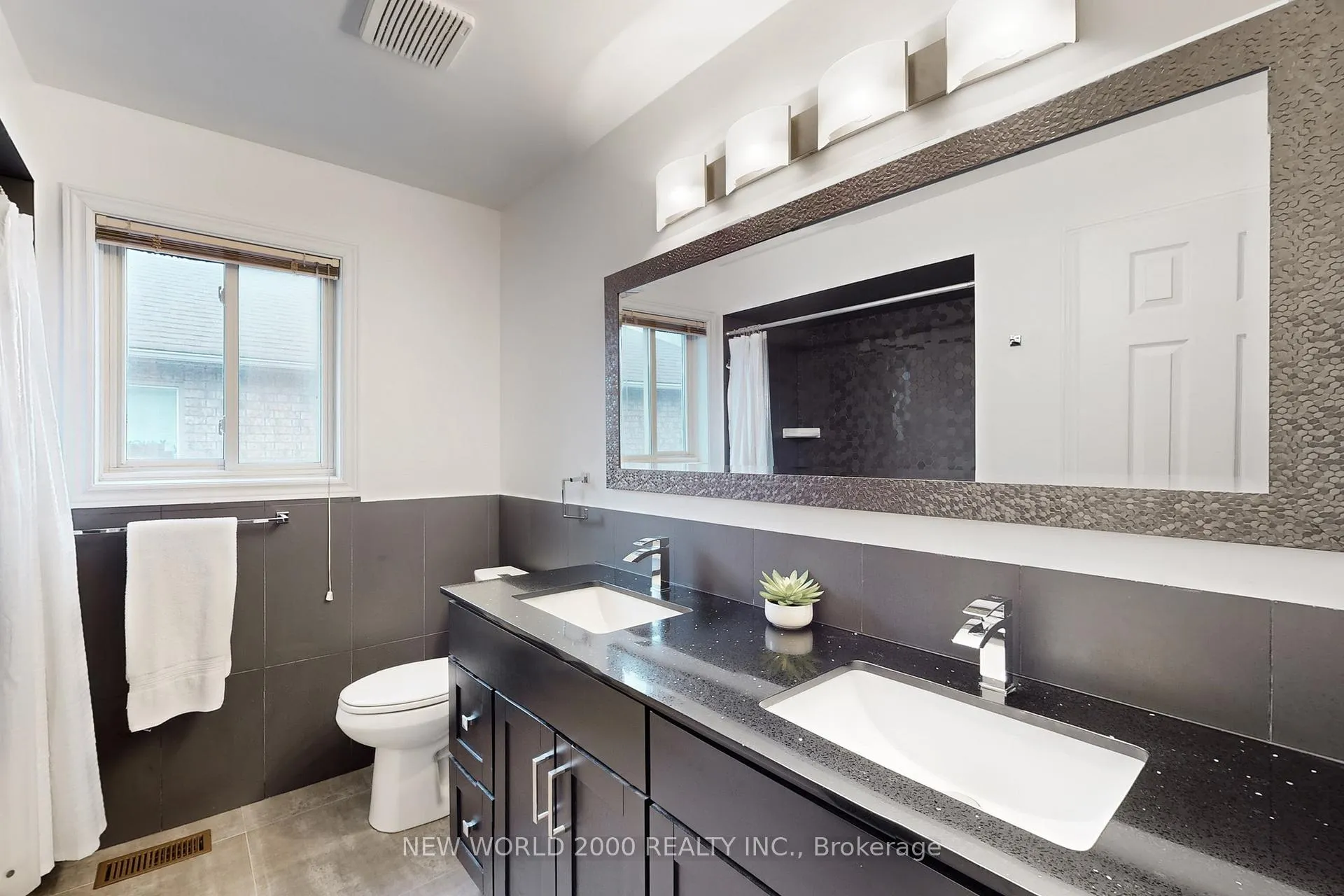 Photo 37 of 7 Finnegan Place, Whitby, Pringle Creek — HOMEH