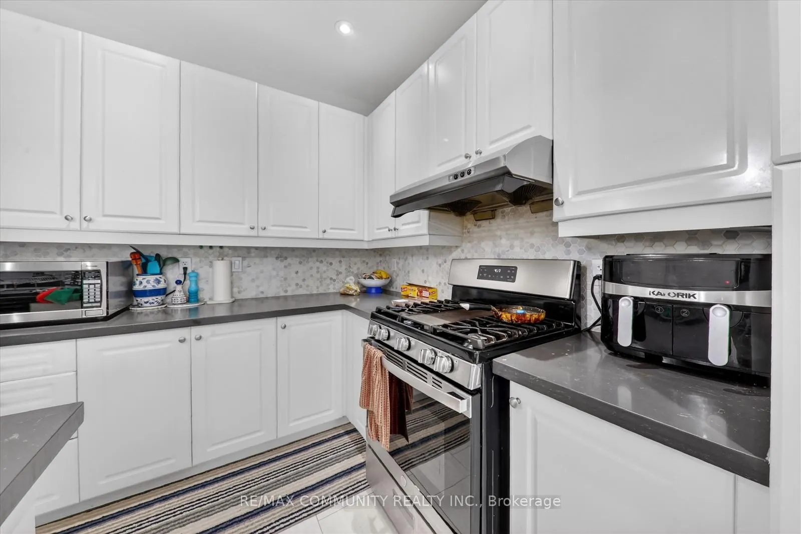 Photo 16 of 1677 Quail Run Drive, Oshawa, Taunton — HOMEH
