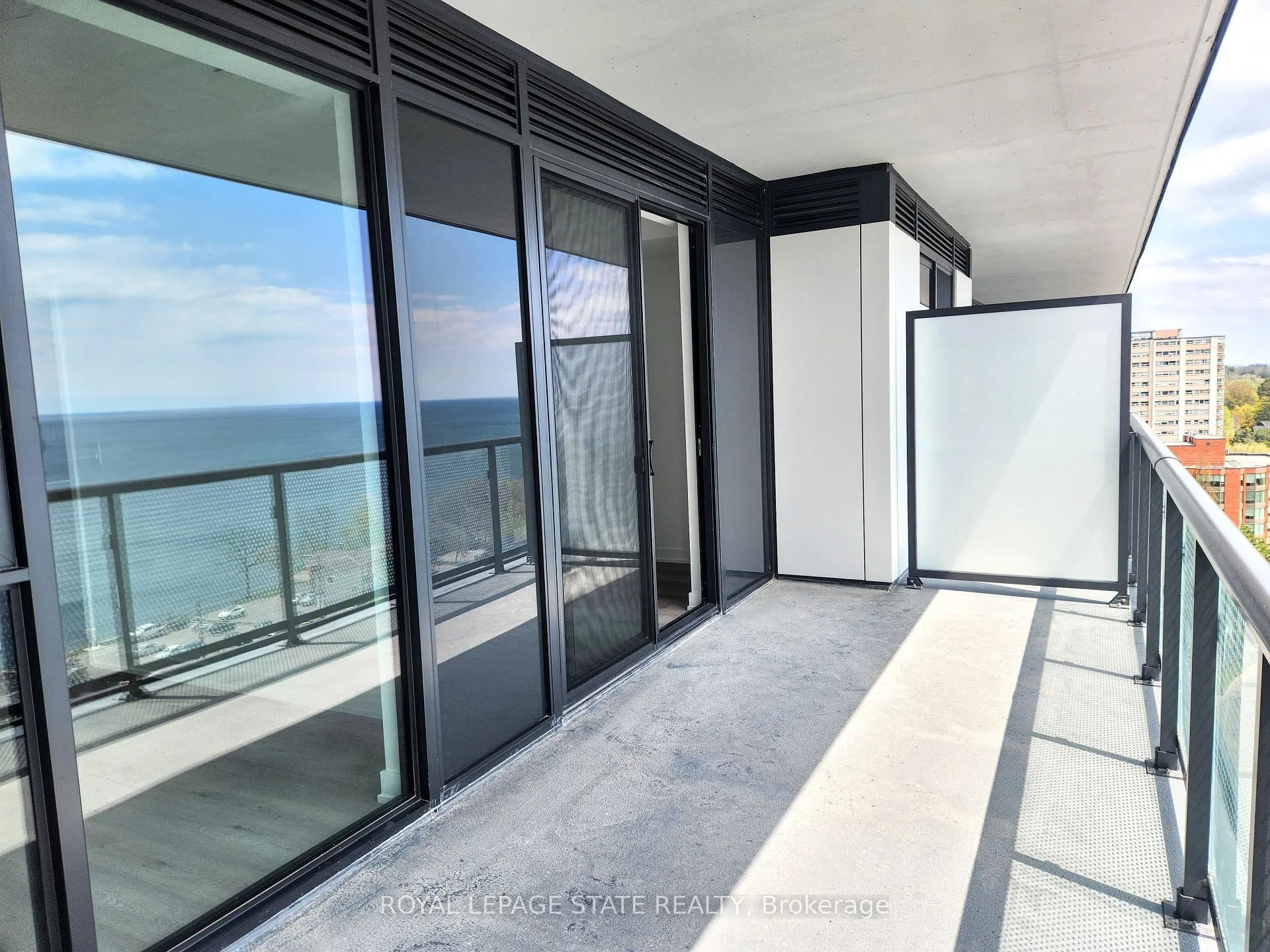Photo 26 of Unit 1006, 2075 Lakeshore Road, Burlington, Brant — HOMEH