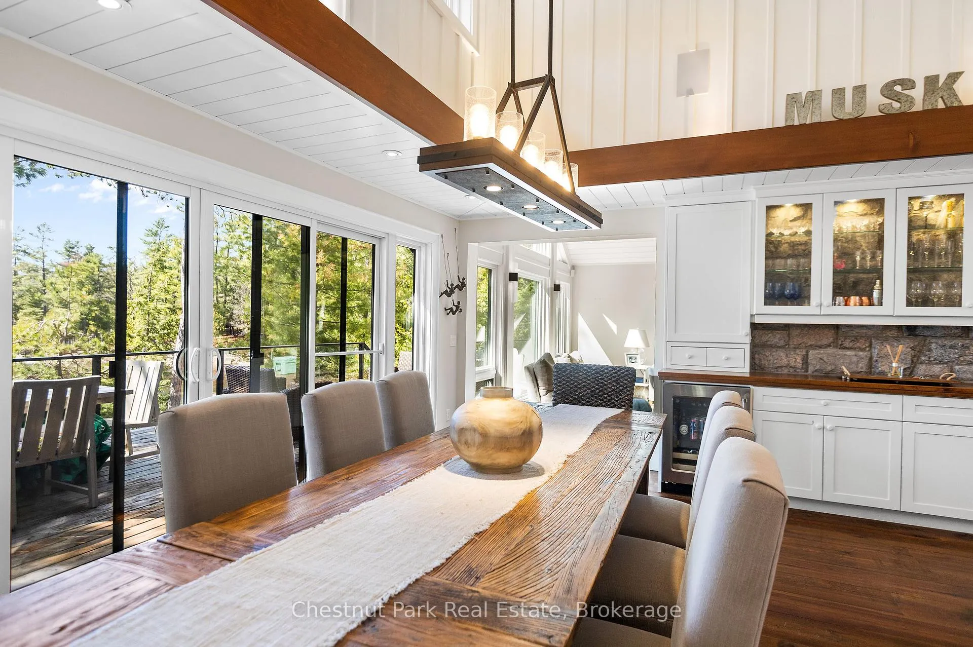 Photo 14 of 1034 Viewpoint Trl Pvt, Armour — HOMEH