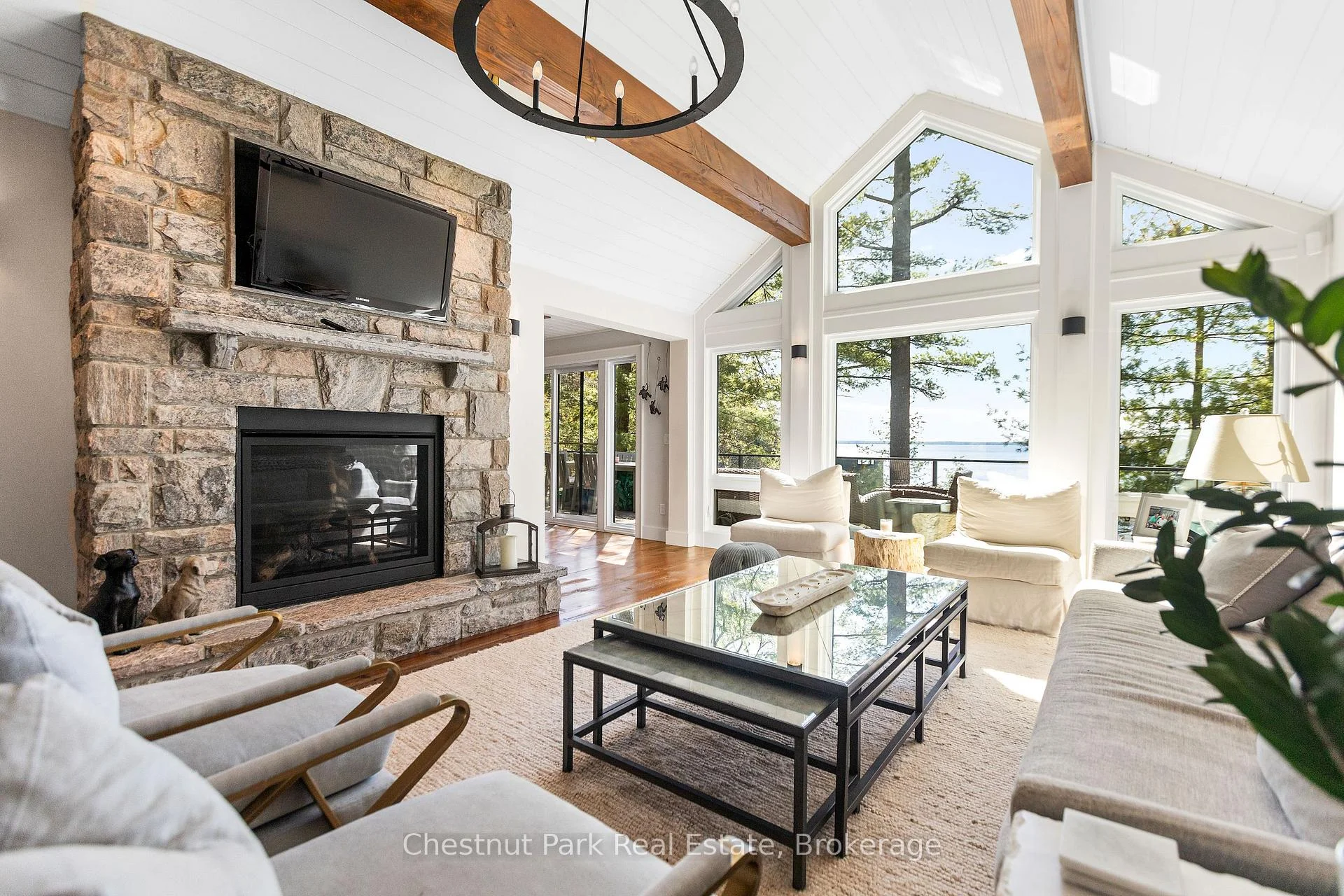 Photo 8 of 1034 Viewpoint Trl Pvt, Armour — HOMEH