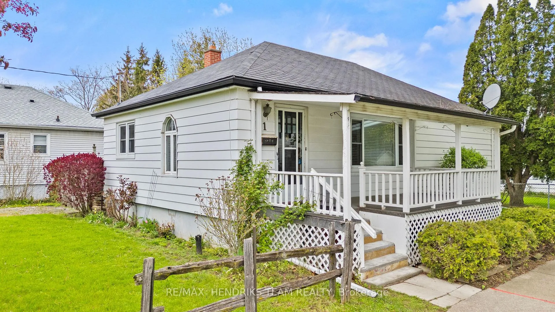 Photo 2 of 1 Else Street, St. Catharines, Vine/Linwell — HOMEH