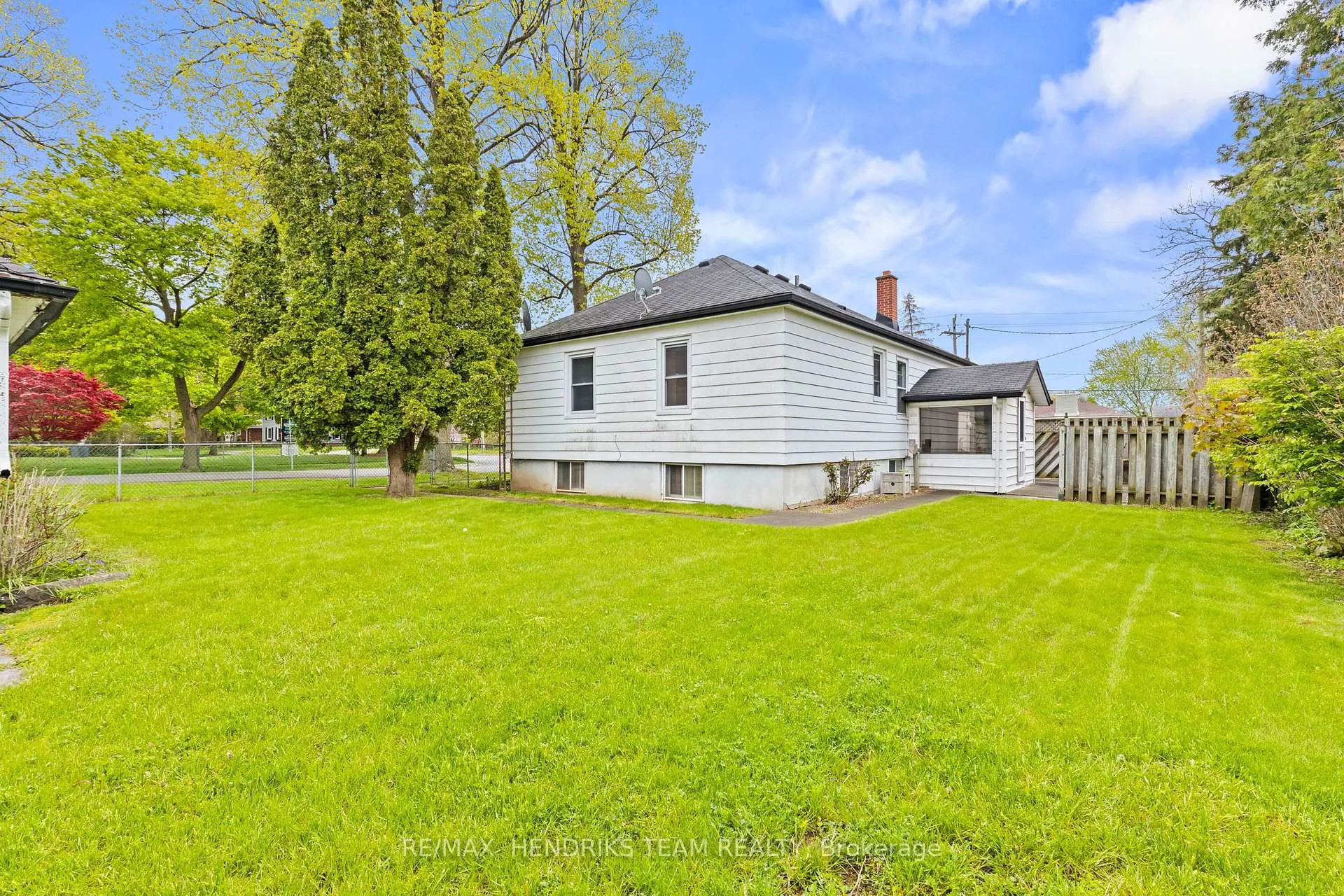 Photo 29 of 1 Else Street, St. Catharines, Vine/Linwell — HOMEH