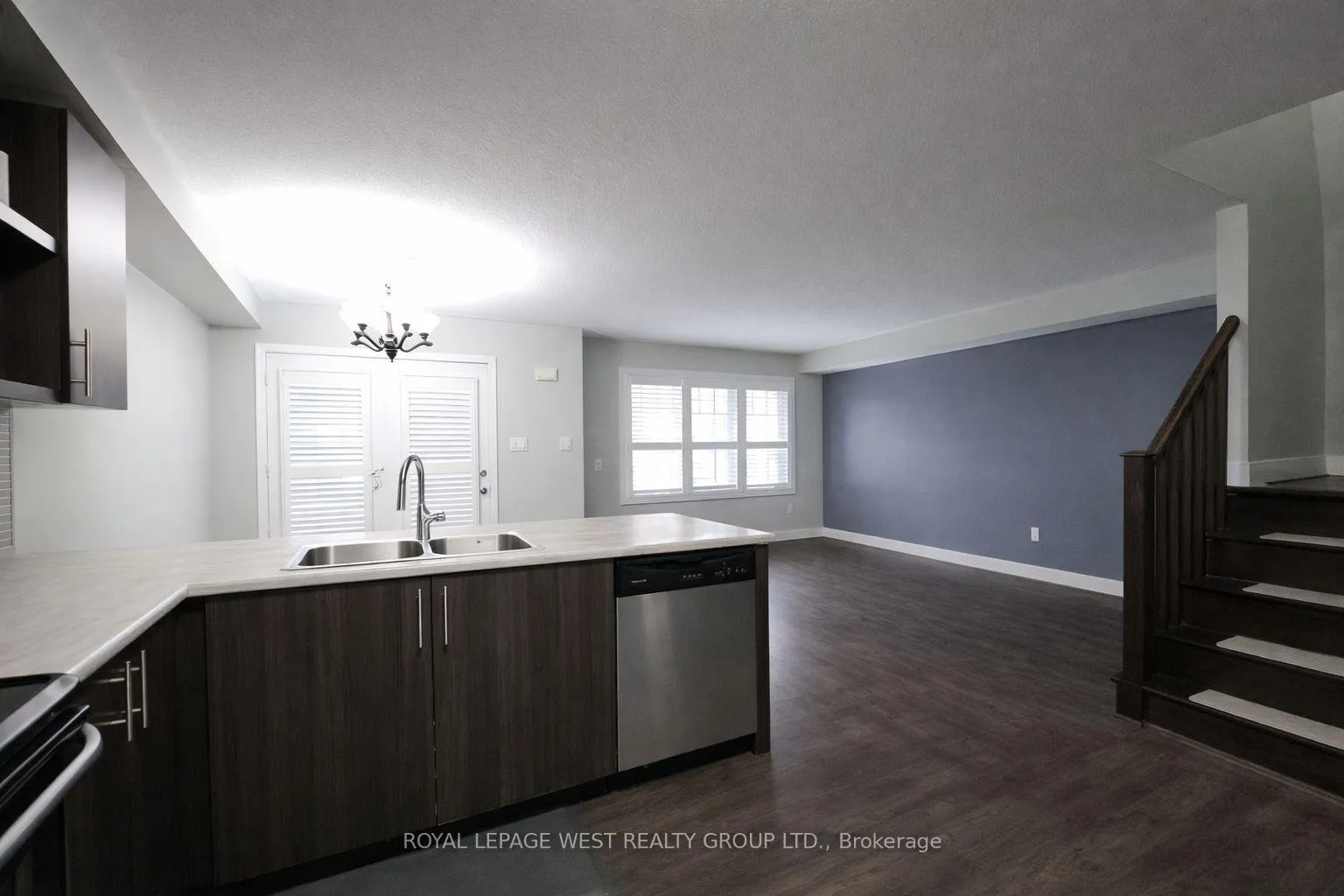 Photo 7 of 22 Sherway Street, Hamilton, Stoney Creek Mountain — HOMEH