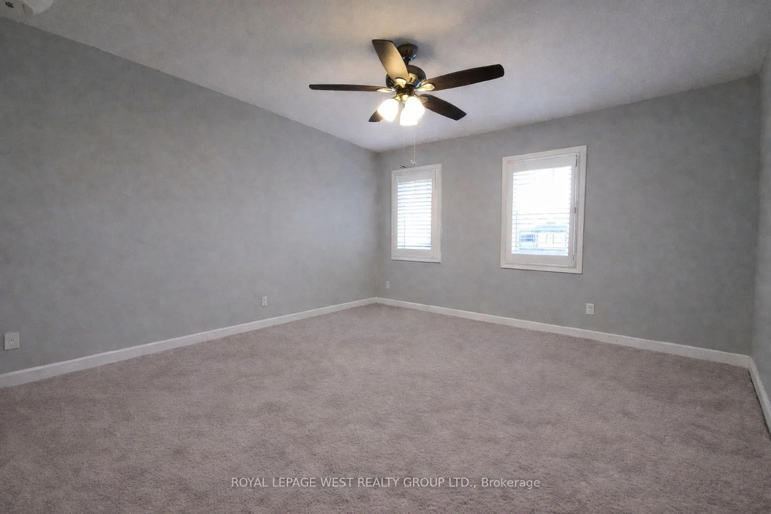 Photo 10 of 22 Sherway Street, Hamilton, Stoney Creek Mountain — HOMEH