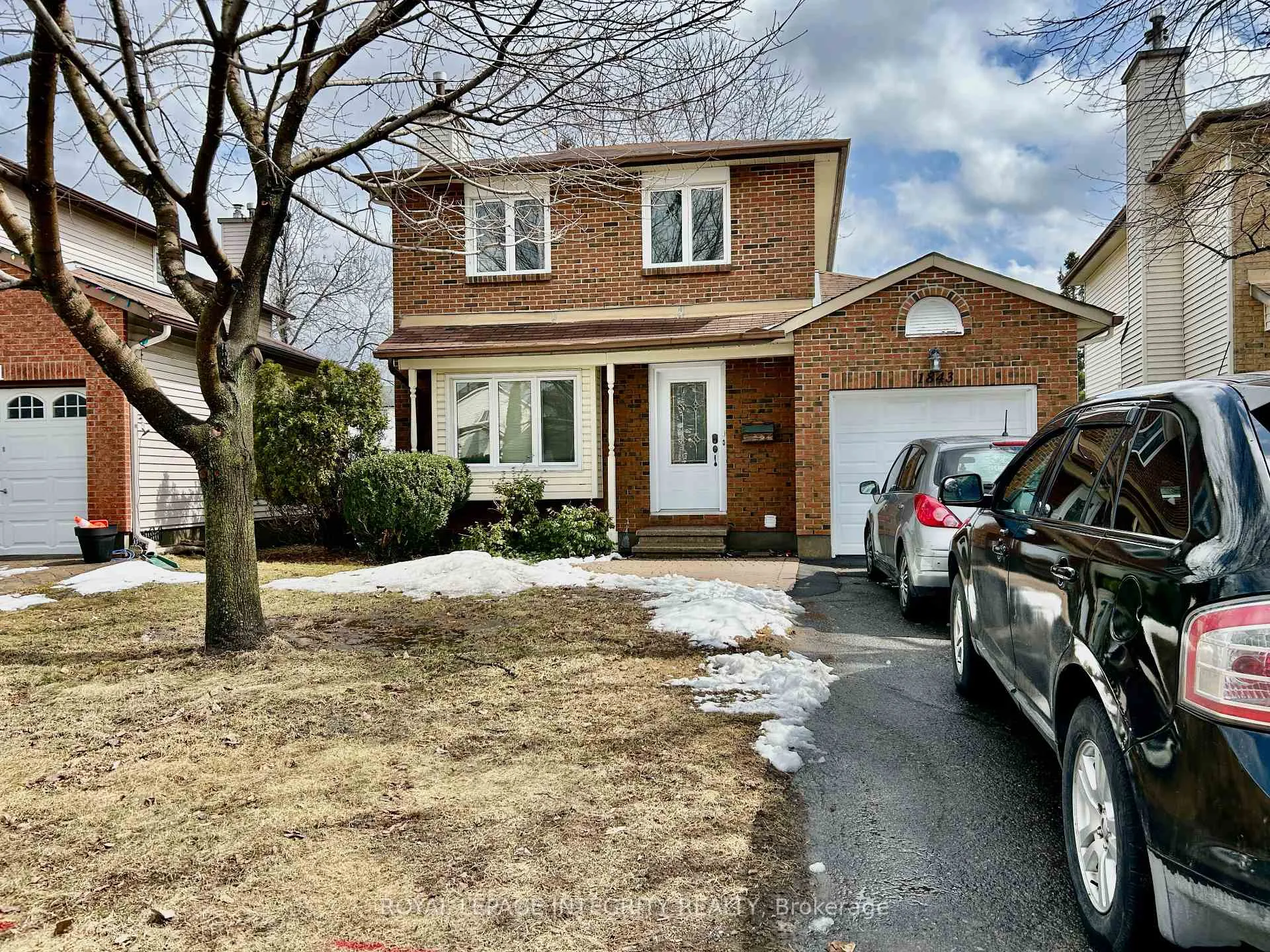 Photo 1 of Unit A, 1843 Prestwick Drive, Ottawa, Queenswood Heights South — HOMEH