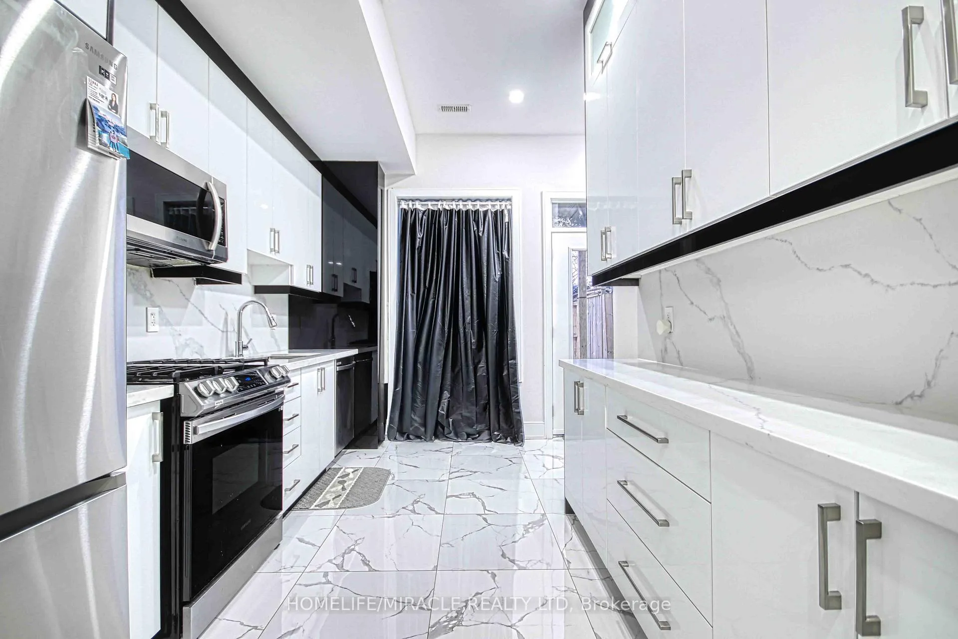 Photo 13 of 471 Jones Avenue, Toronto, Blake-Jones — HOMEH
