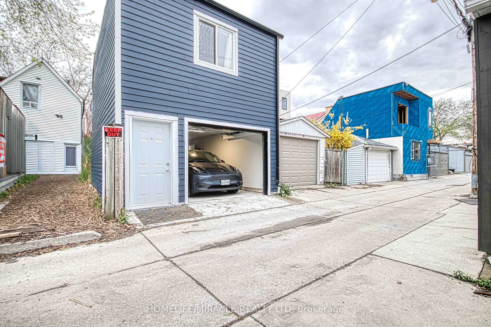 Photo 26 of 471 Jones Avenue, Toronto, Blake-Jones — HOMEH